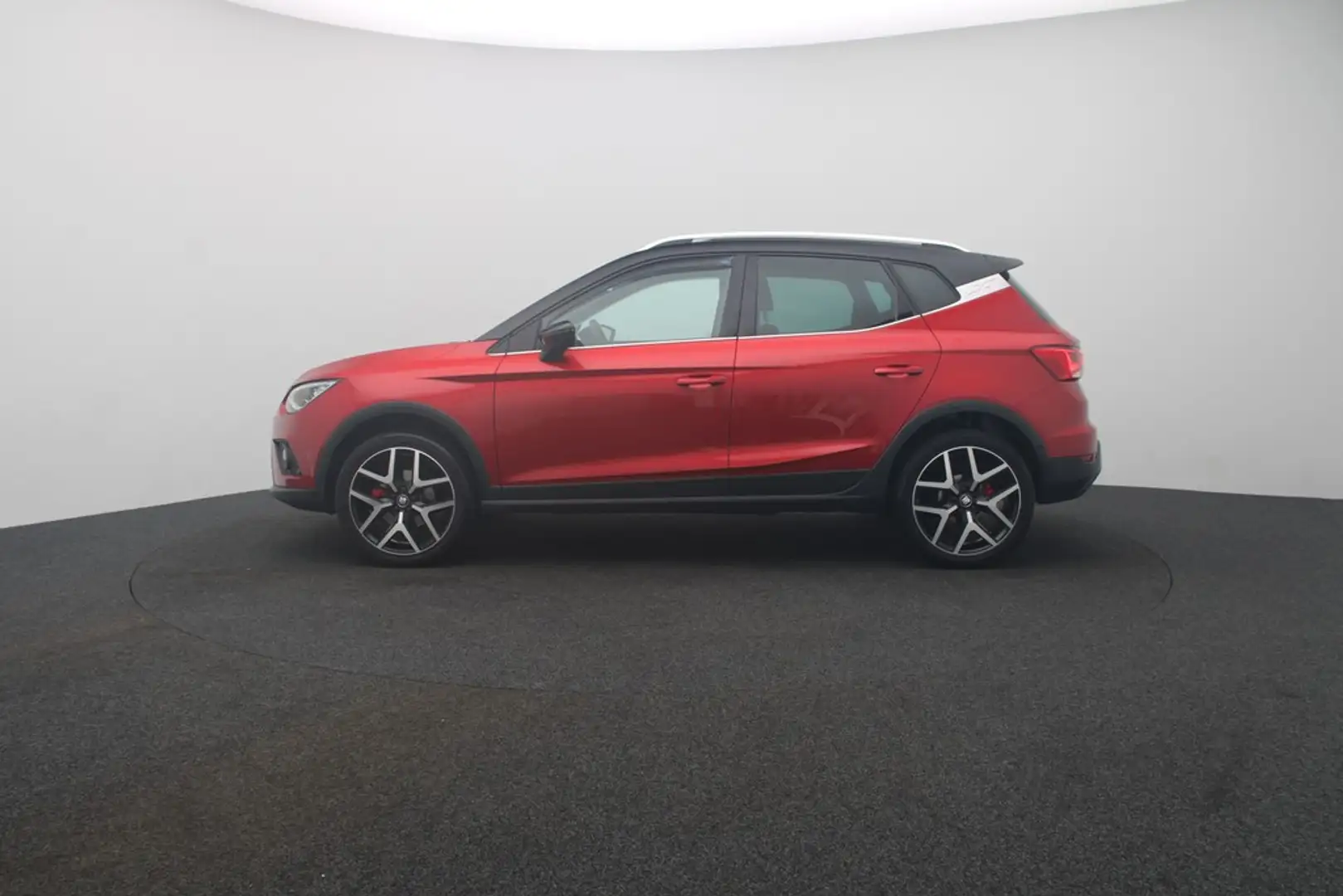 SEAT Arona 1.5 TSI FR LED Navi Rouge - 2