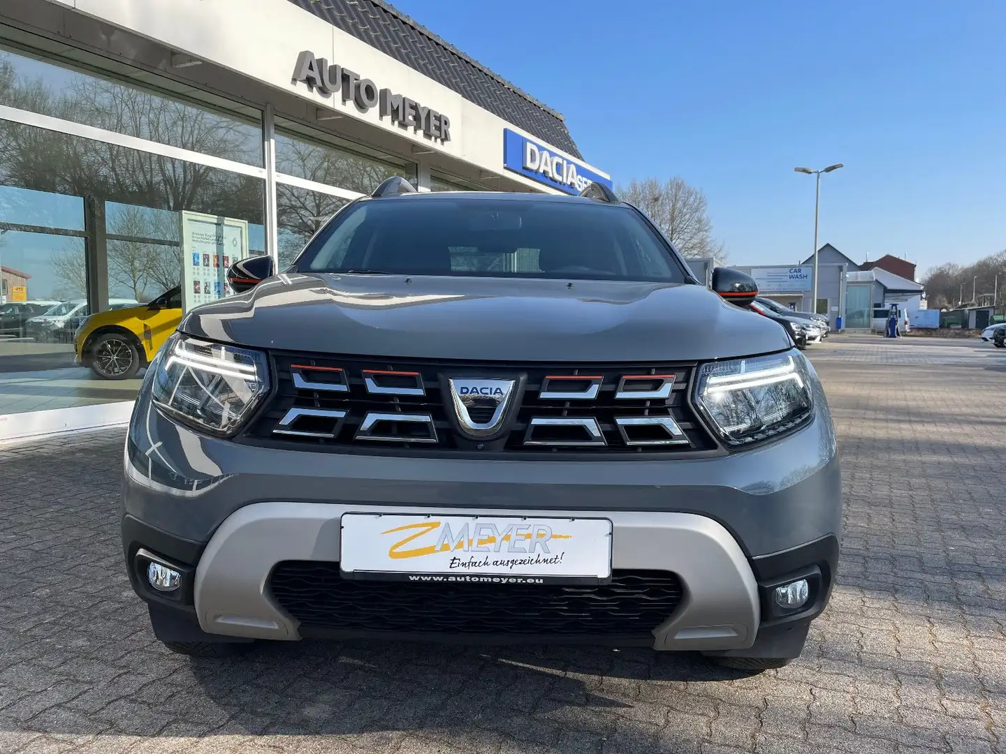 Dacia Duster TCE150 EDC Extreme PDC/Kamera/GJR/SHZ/Nav Grau - 2