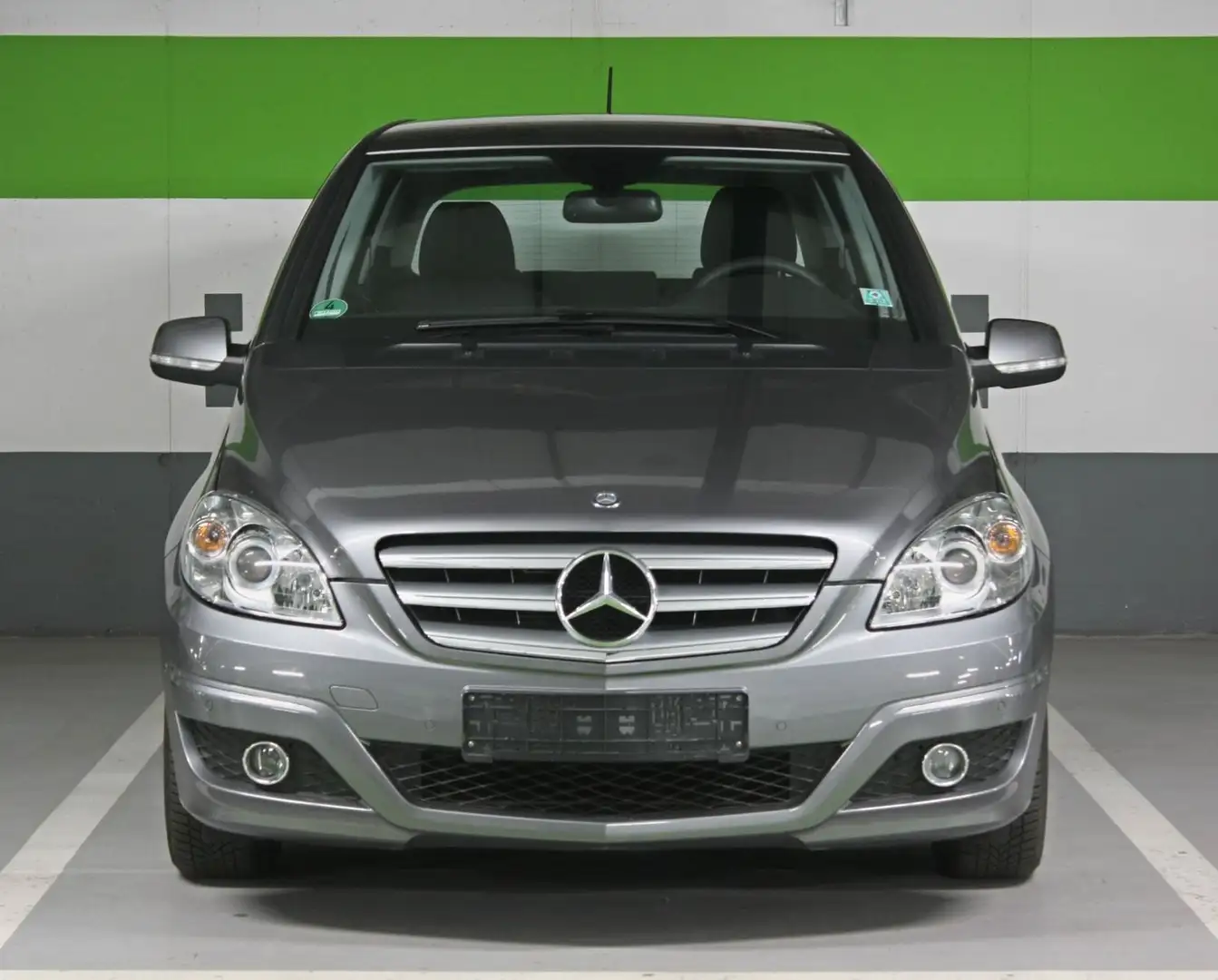 Mercedes-Benz B 160 Automatik aus 1. Hand Gewährleistung Grau - 2