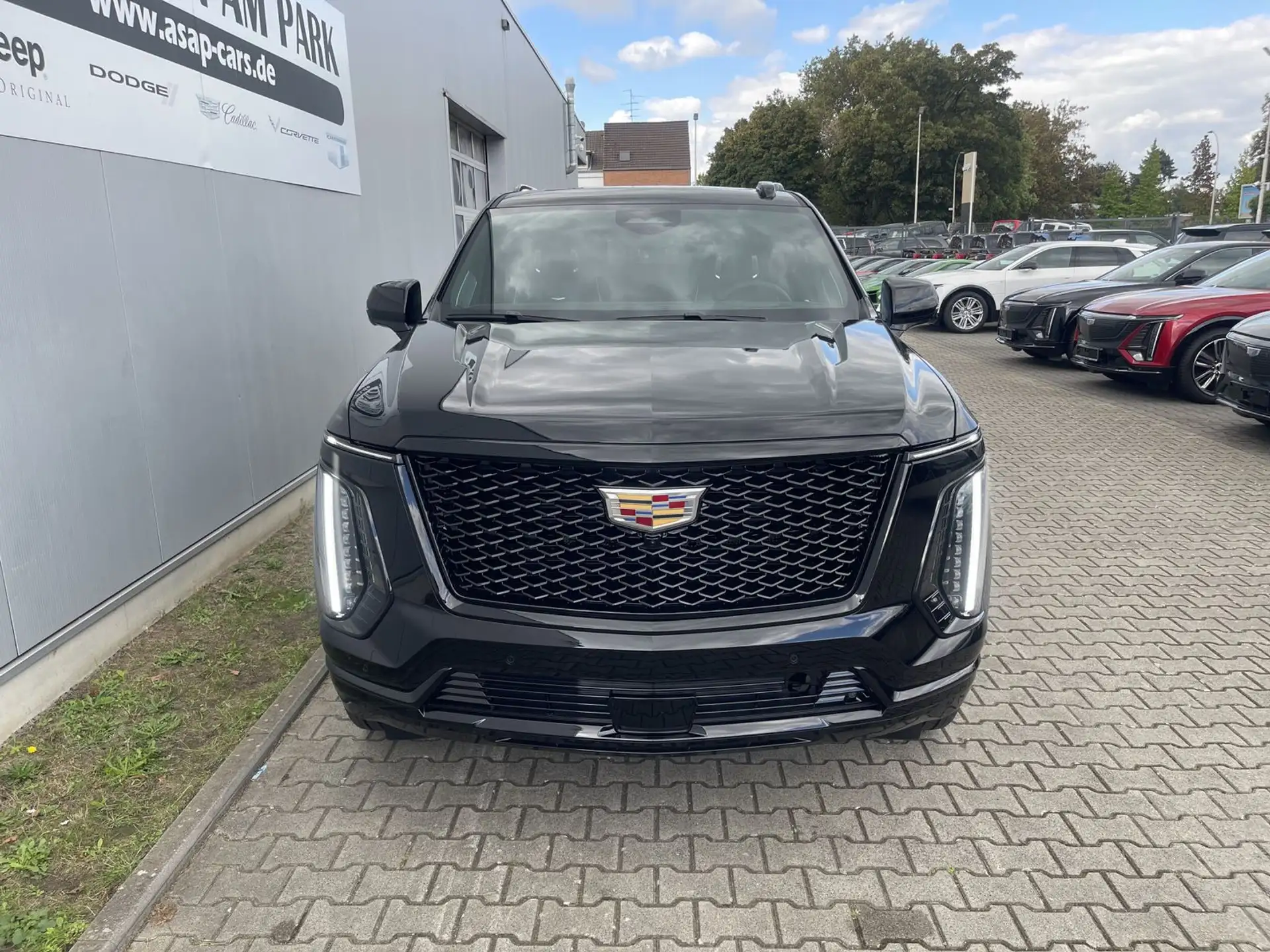 캐딜락 Cadillac Escalade 2026 검정 사진 2