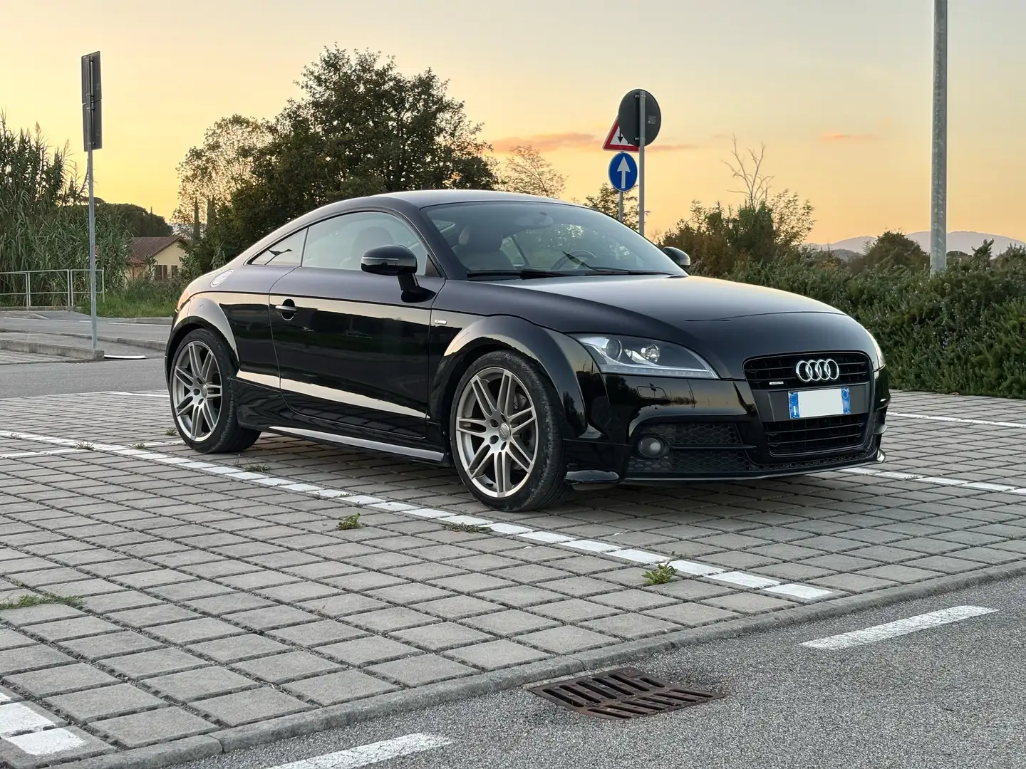 Audi TT Coupe 2.0 tfsi quattro 211cv s-tronic Facelift Nero - 2
