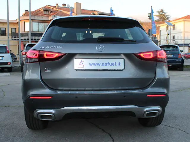 Mercedes-Benz GLA 250 GLA-H247 2020 e phev (eq-power) Sport Plus auto