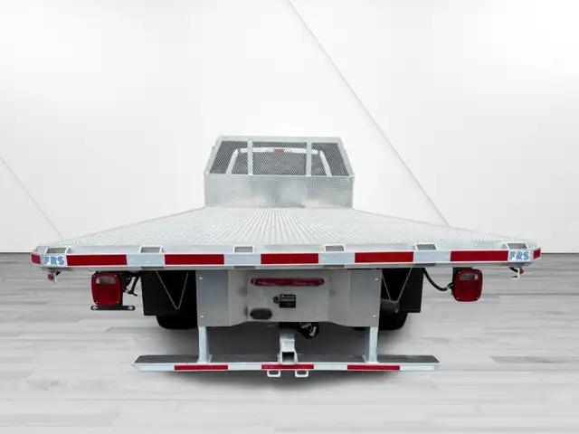 Ford F 550 2023 — photo 4