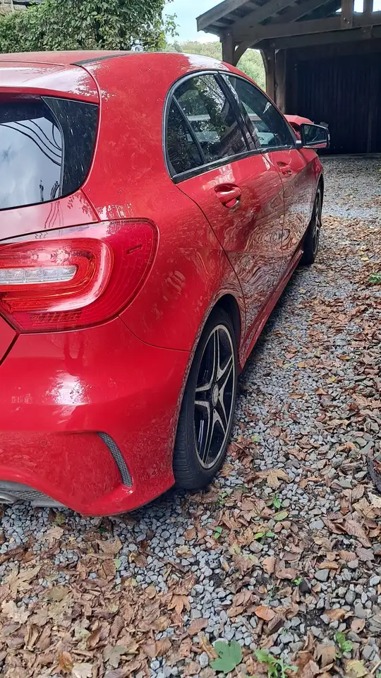 Mercedes-Benz A 180