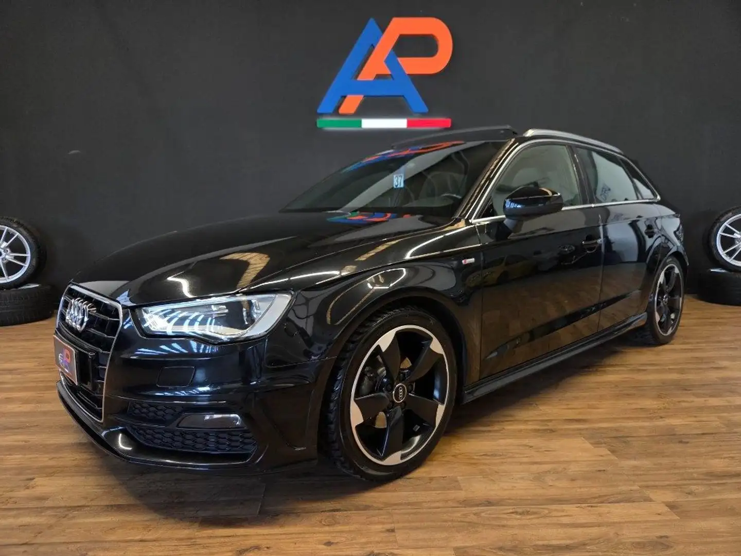 Audi A3 SPB 2.0 TDI 150 CV  S-LINE TETTO RADAR Nero - 1