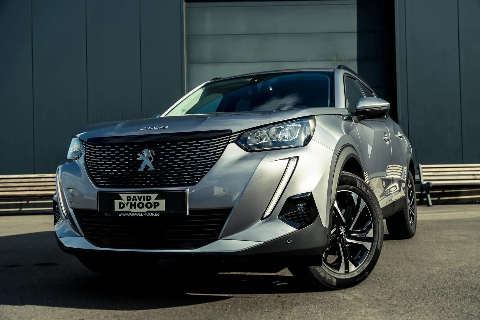 Peugeot 2008 2008 | PureTech 130 Allure | LED | Apple Android Zilver - 1