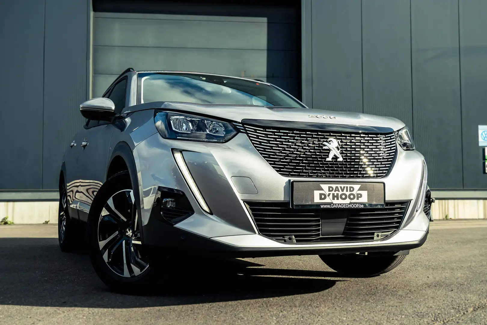 Peugeot 2008 2008 | PureTech 130 Allure | LED | Apple Android Zilver - 2