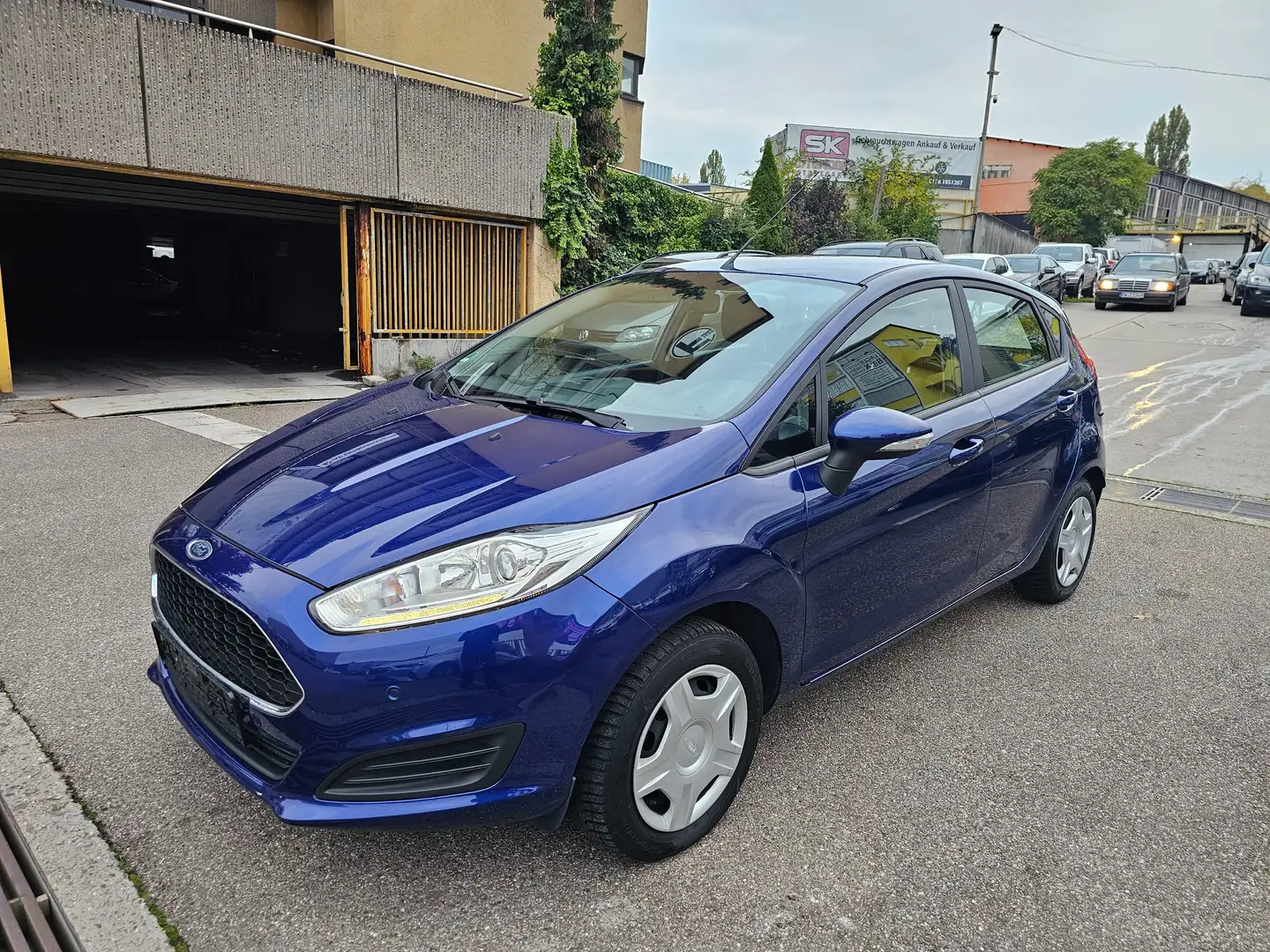 Ford Fiesta Fiesta  5-Türer 1.0 Trend Tüv 08/2026 Bleu - 1
