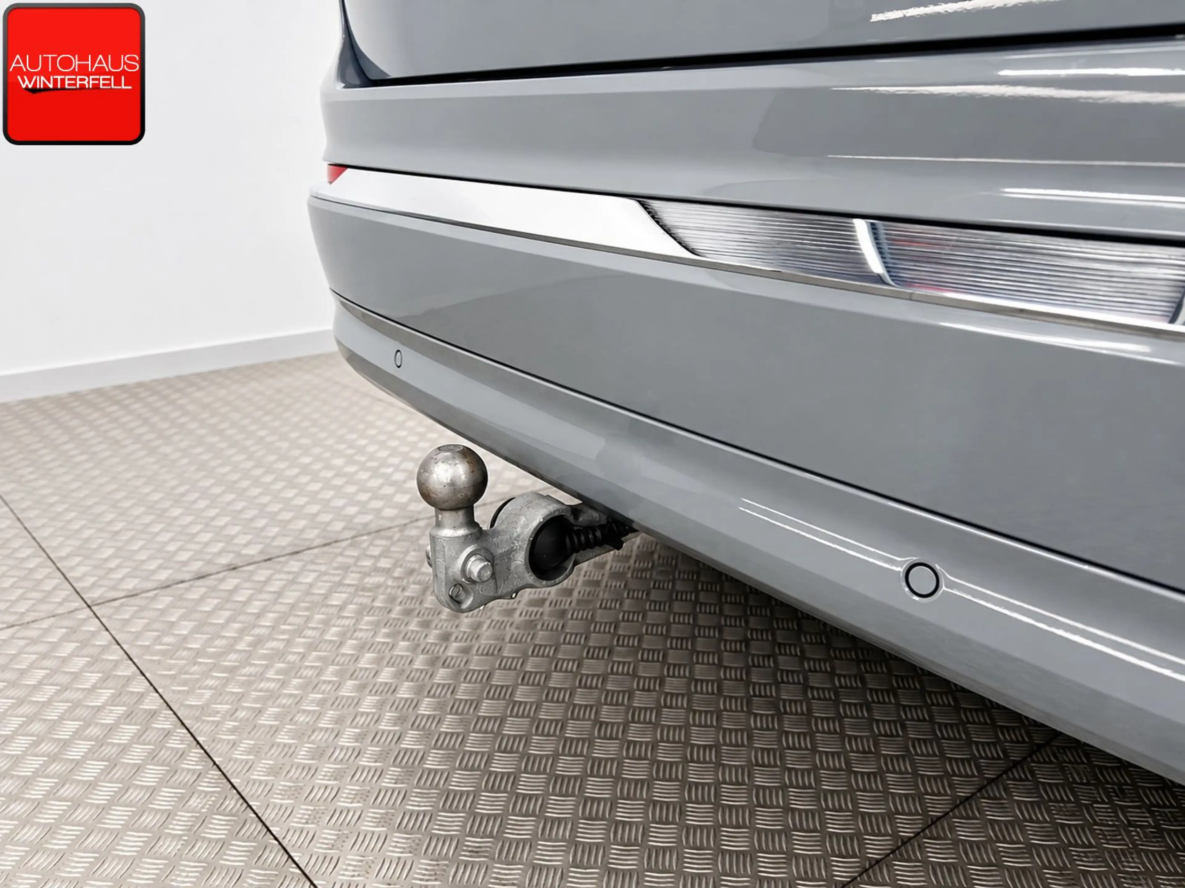 Volvo XC90 B5 B AWD 7SITZ+AHK+MATRIX+MEMORY+360+CARPLA — photo 12