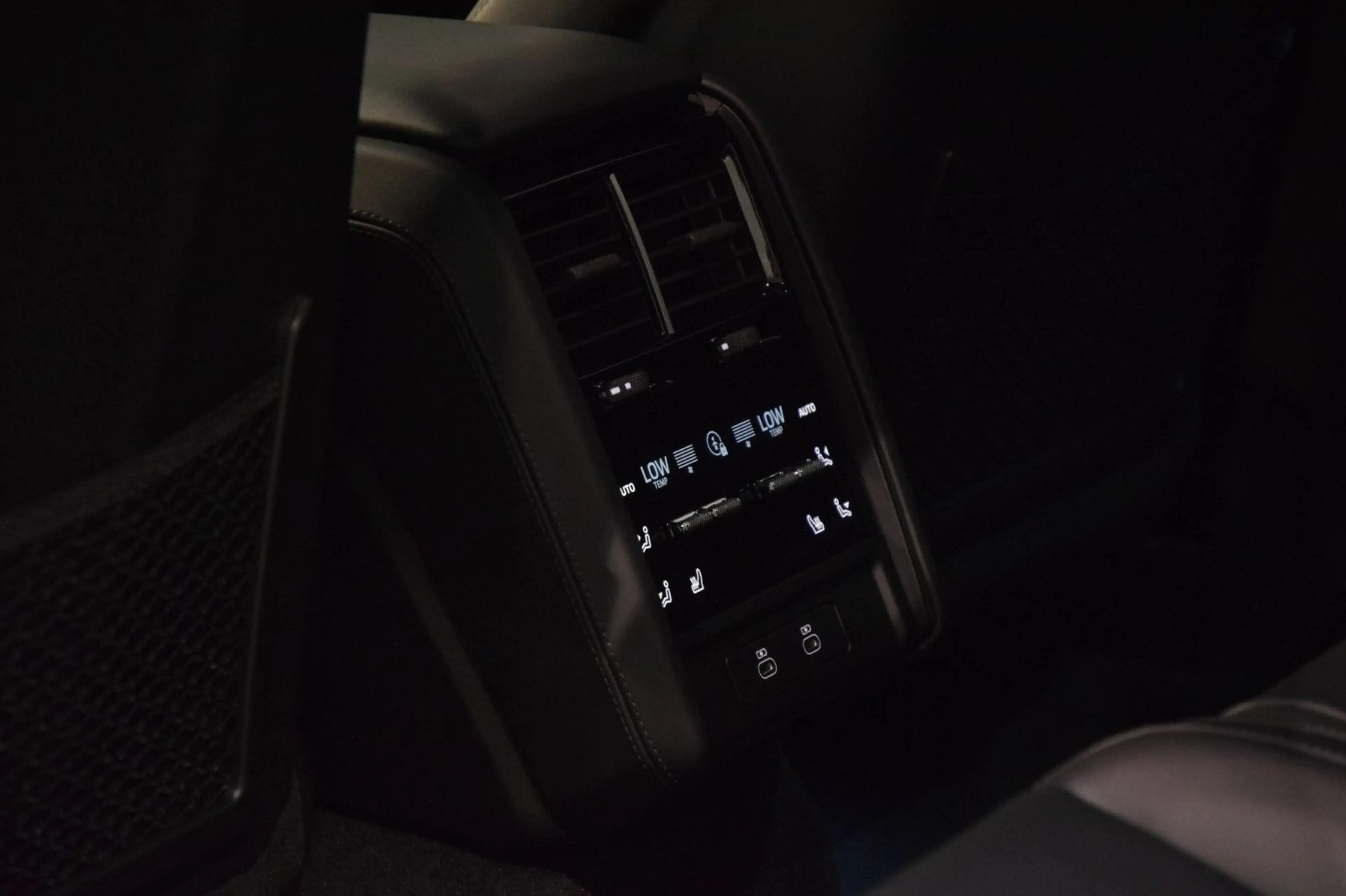 Porsche Cayenne Electric Coupé*HA-Lenk*SportDesign*NEU — photo 12