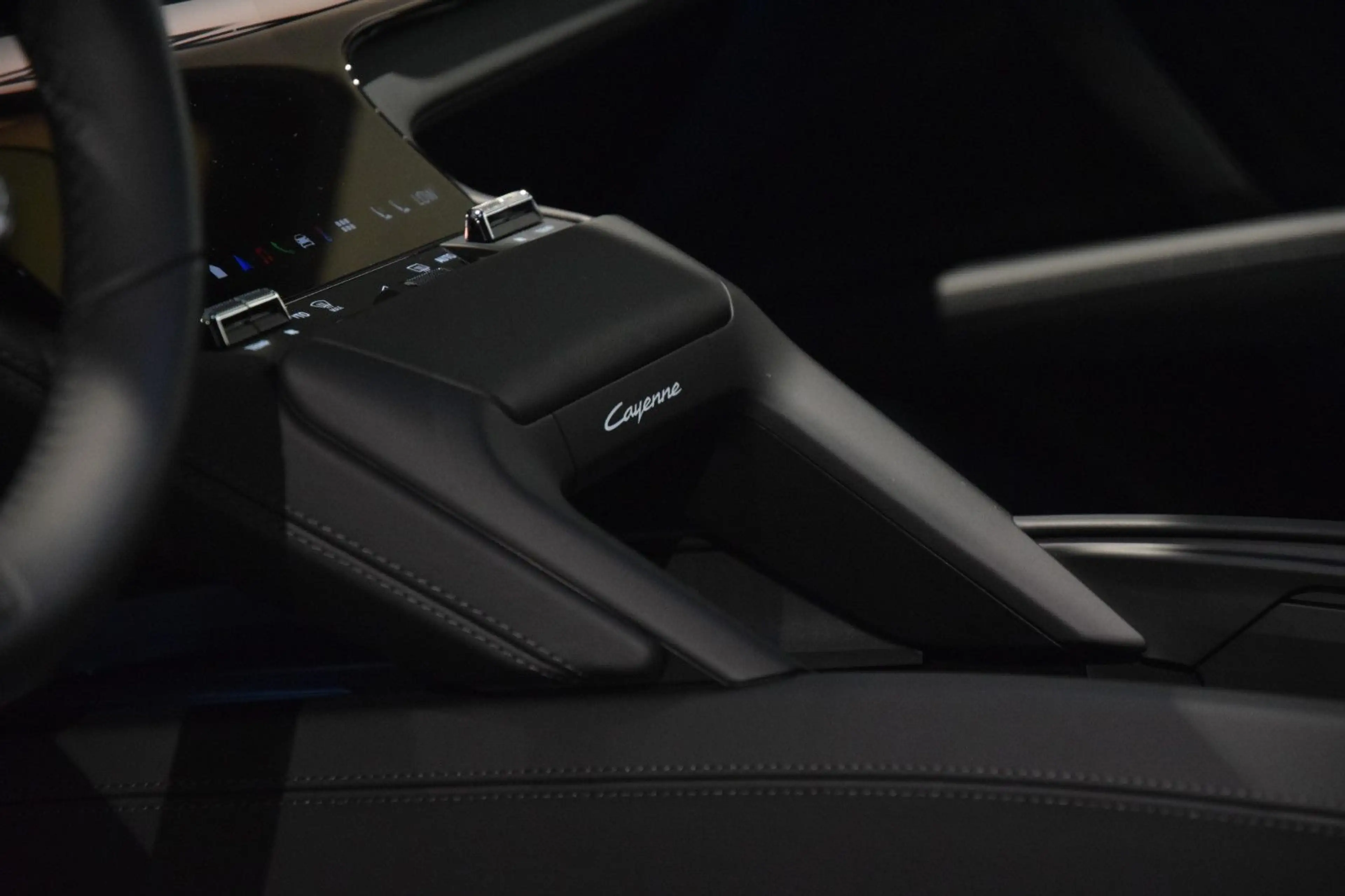 Porsche Cayenne Electric Coupé*HA-Lenk*SportDesign*NEU — photo 11