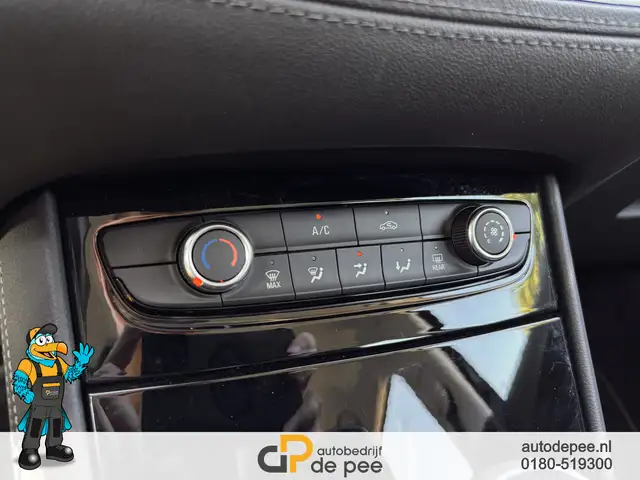 Opel Grandland X view 9