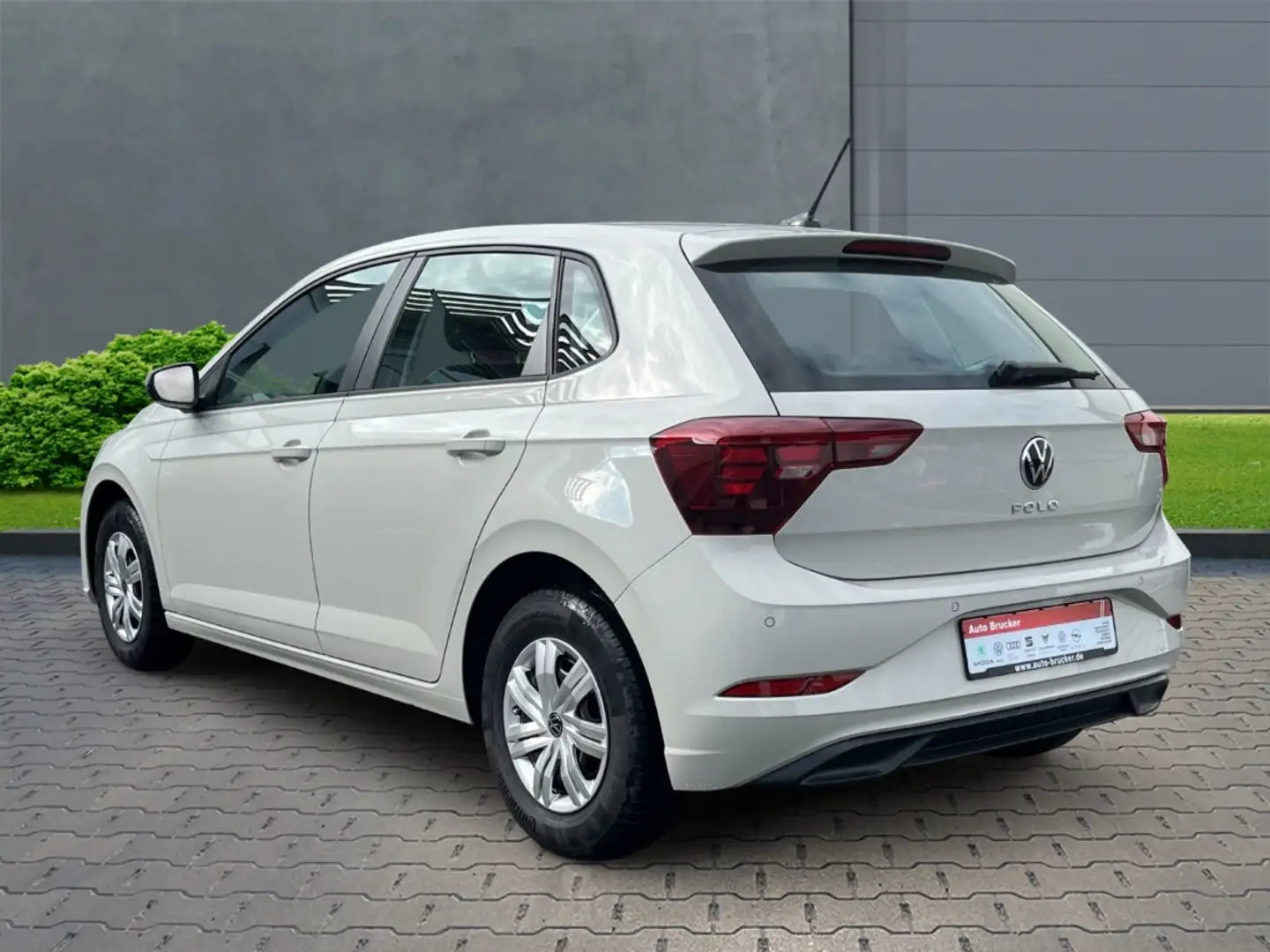 Volkswagen Polo VI Basis 1.0+LED+Klima+Einparkhilfe vo+hi+ Grijs - 2
