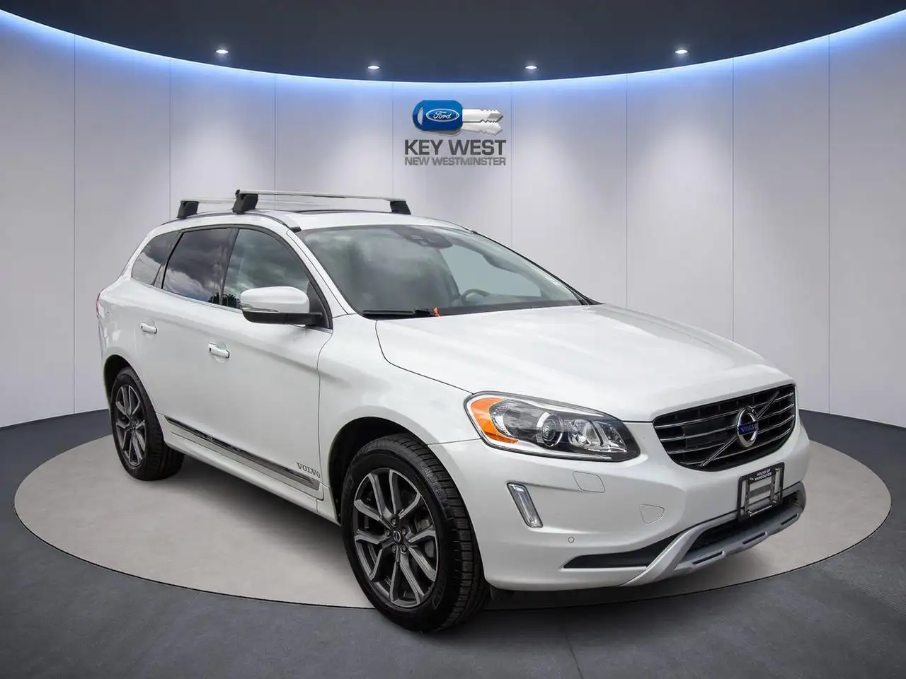 Volvo XC60 снимка Volvo XC60