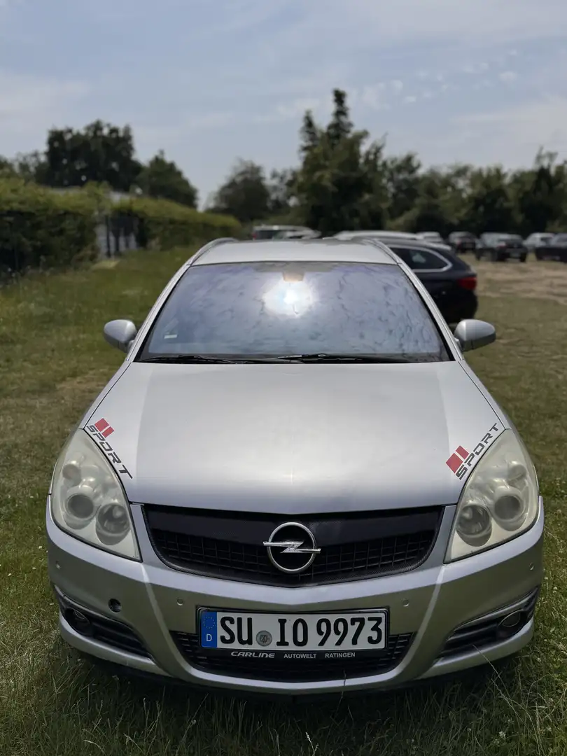 Opel Vectra 1.8 Caravan Edition - 1