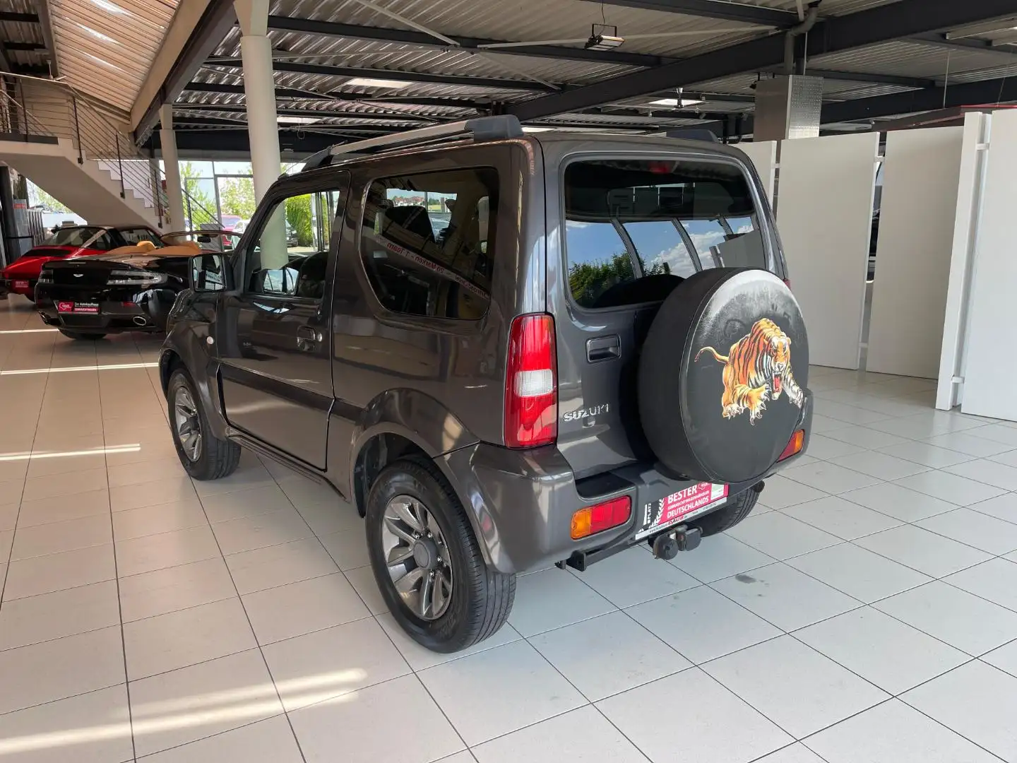 Suzuki Jimny 1.3 HUBERTUS I STYLE Ranger+ AHK+Allrad - 2
