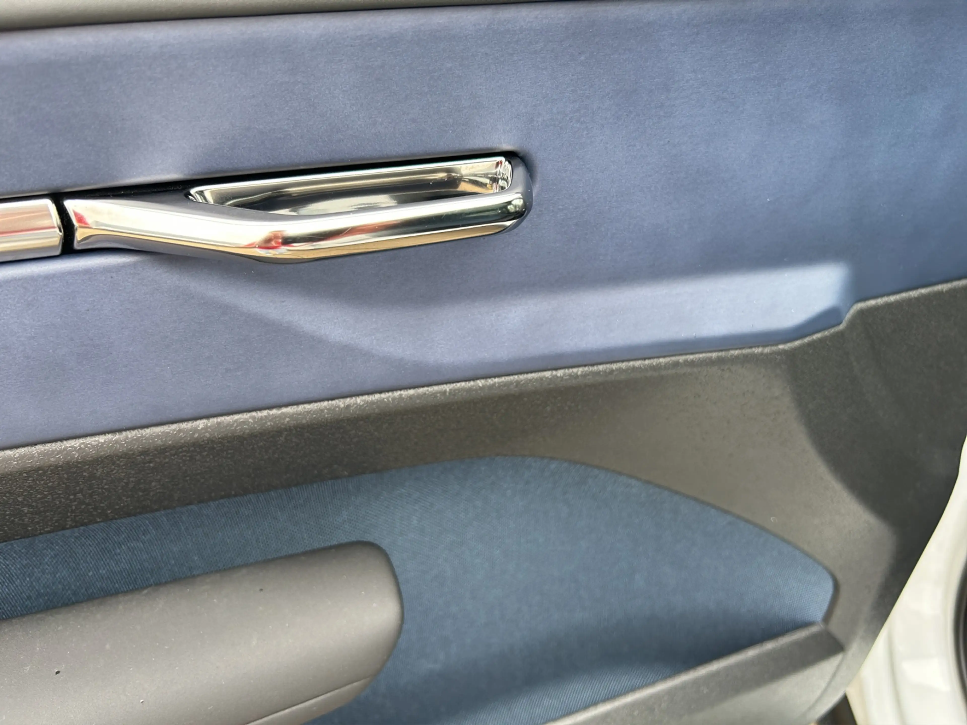 Volvo EX30 AWD Ultra TWIN Performance LED NAVI 20LM — photo 11