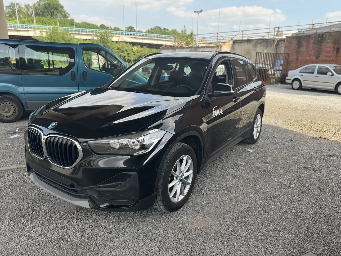 BMW X1 1.5 d sDrive16 AdBlue Noir - 2