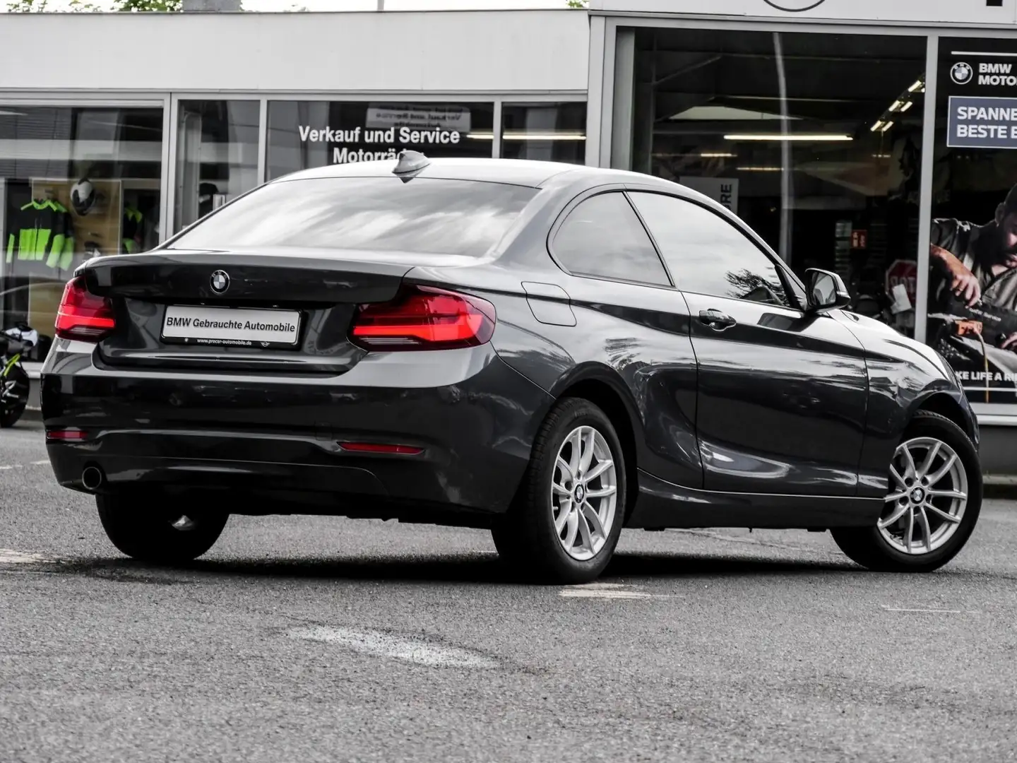 BMW 218 i ADVANTAGE+NAVI+AUT+SHZ Grijs - 2