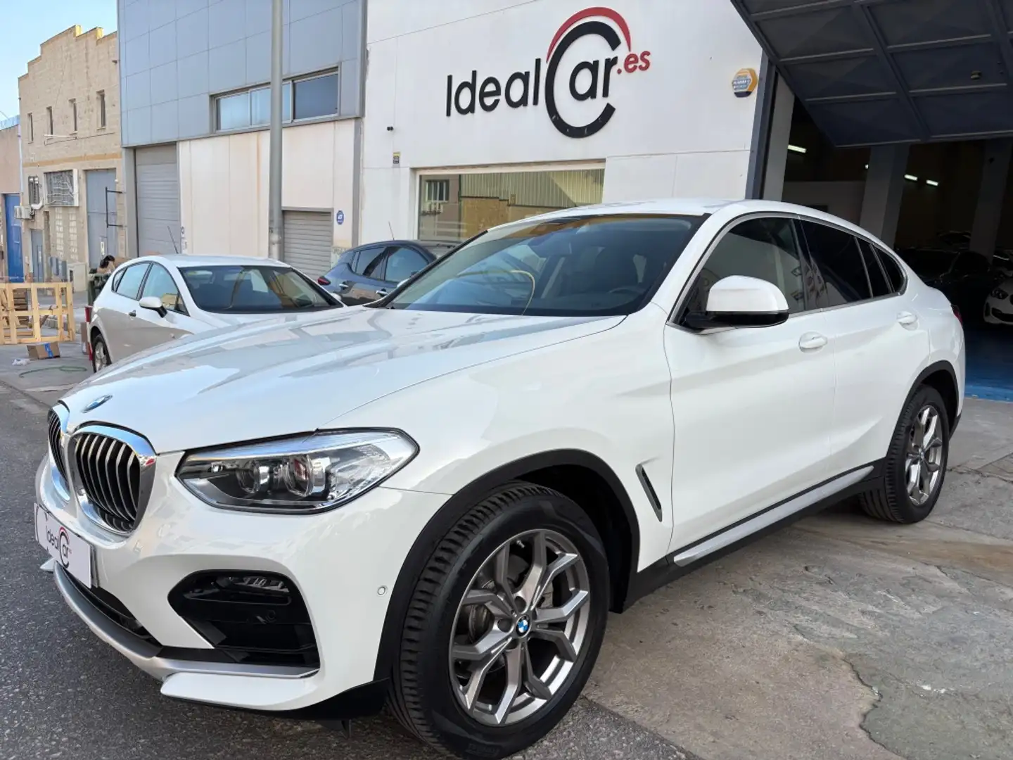 BMW X4 xDrive 20dA Blanc - 1