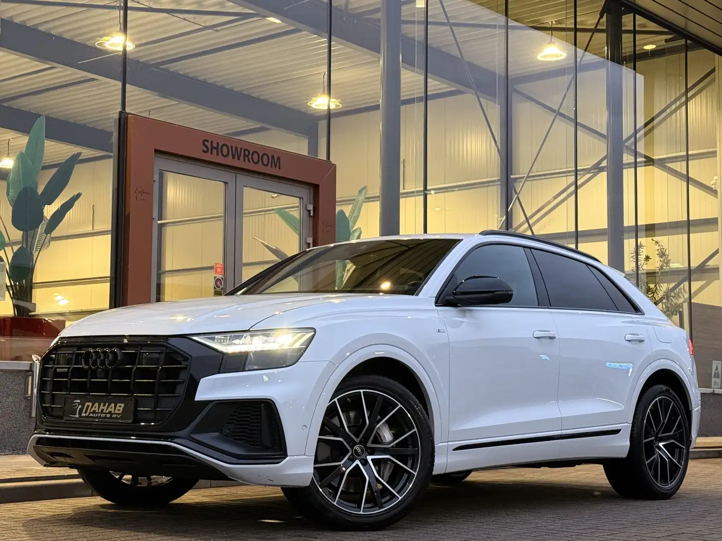 Audi Q8 55 TFSI e quattro Pro Line S | Pano | Leder | Soft - 1