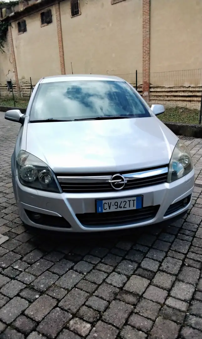 Opel Astra Astra 5p 1.7 cdti Elegance 101cv 6m Grigio - 2