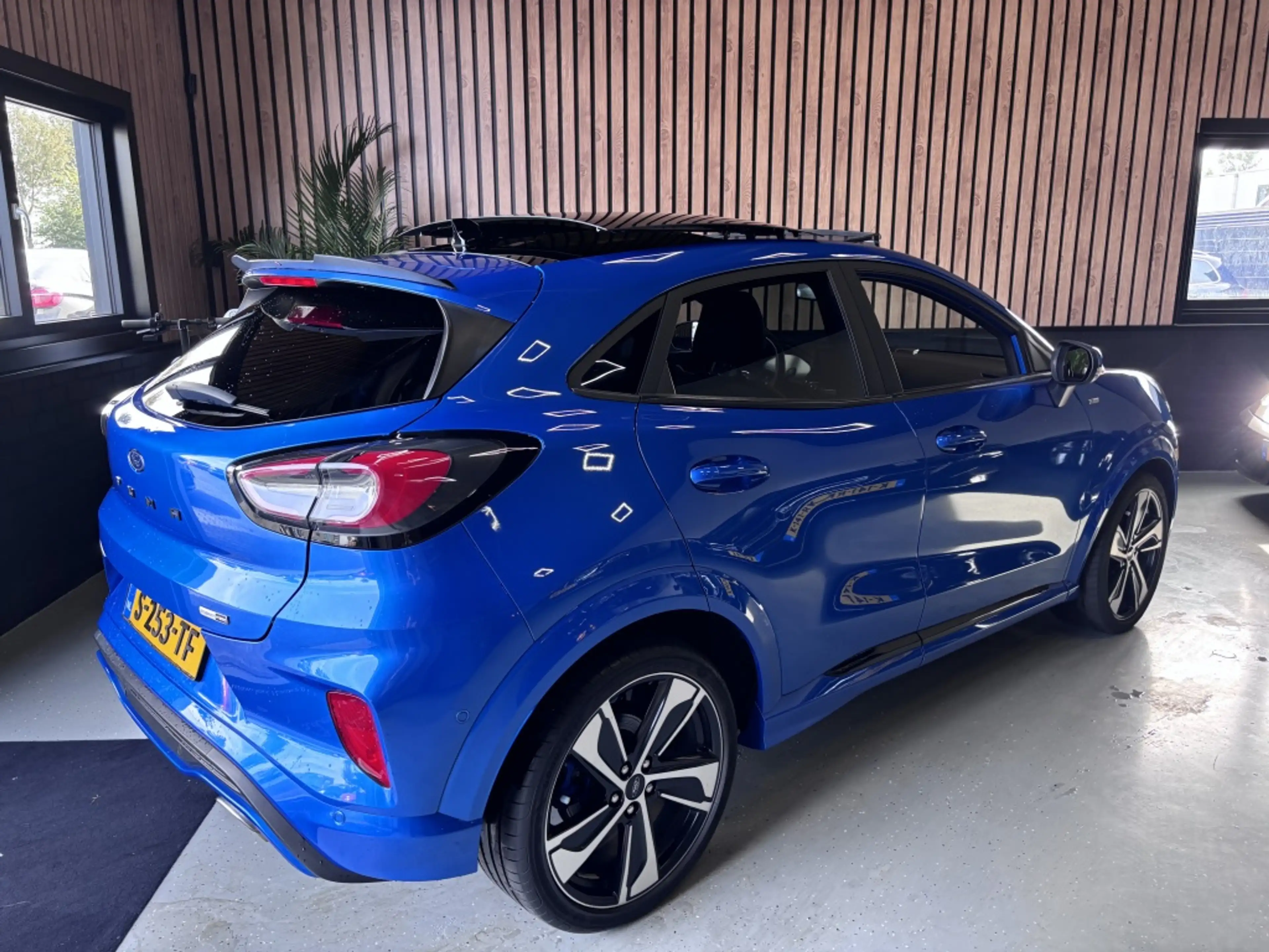 Ford Puma Ford Puma 1.0 AUTOMAAT/VOLL/PANO/KEYLESS/B&O/ST-LI — photo 6