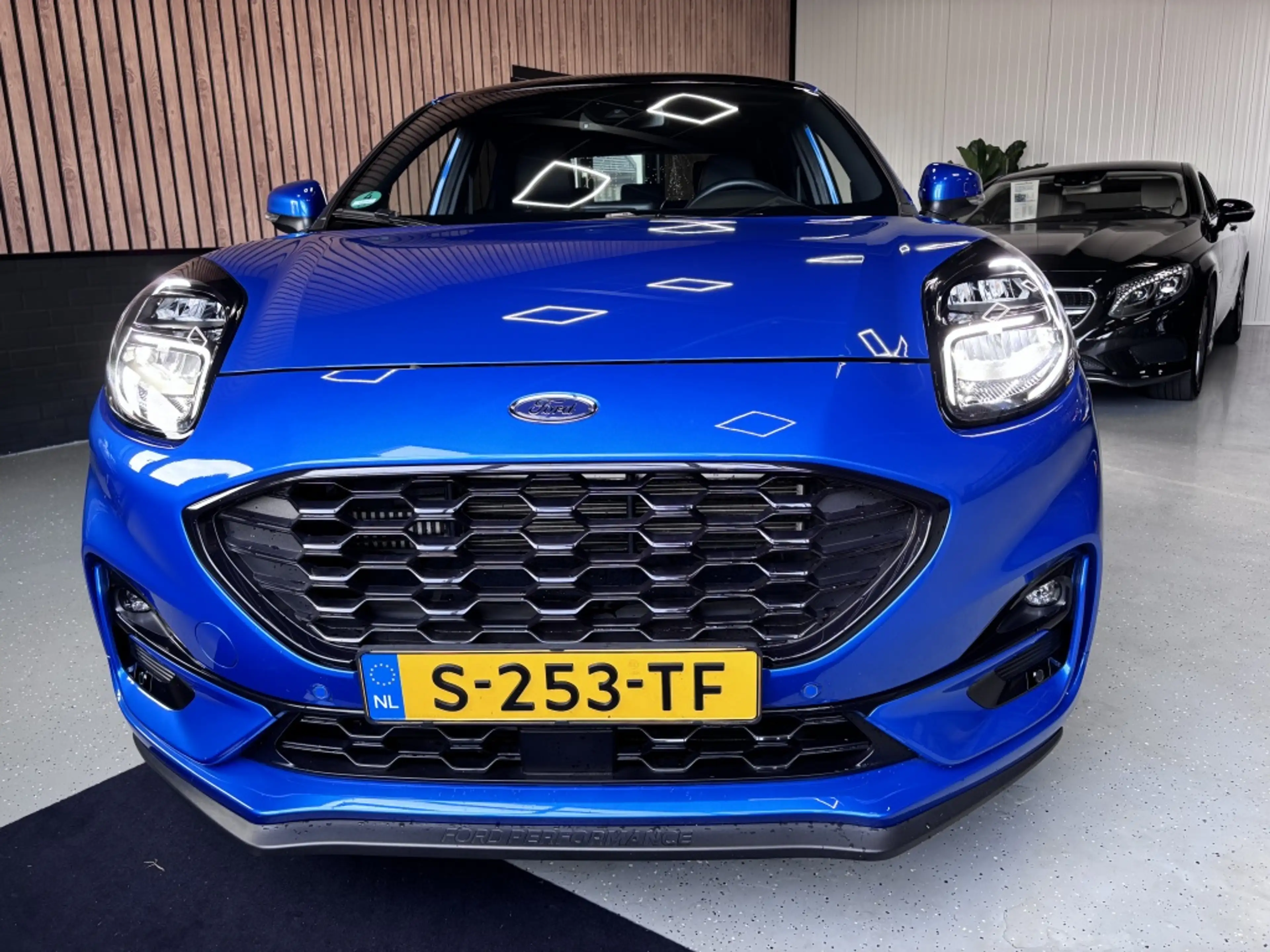 Ford Puma Ford Puma 1.0 AUTOMAAT/VOLL/PANO/KEYLESS/B&O/ST-LI — photo 28