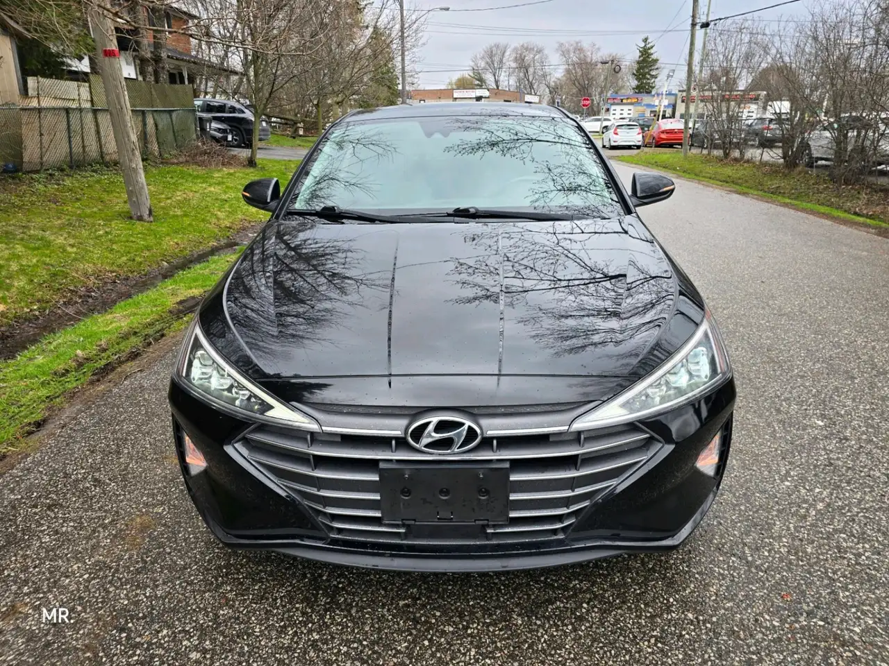 Hyundai ELANTRA снимка Hyundai ELANTRA