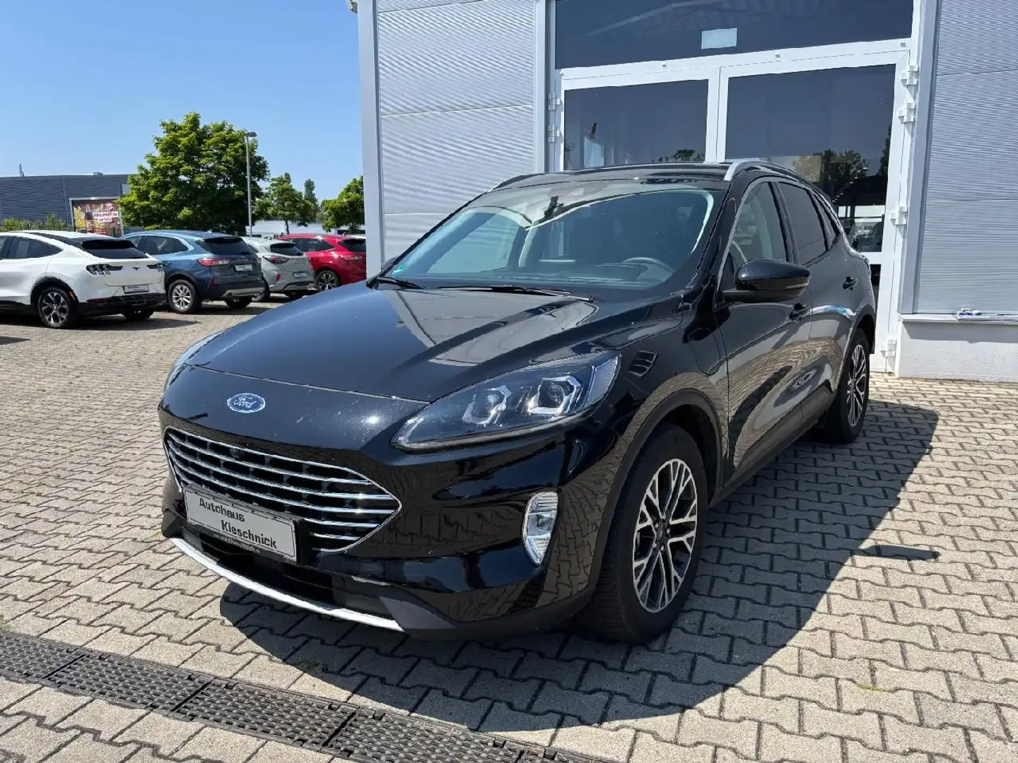 Ford Kuga Plug-In Hybrid Titanium X Negro - 1