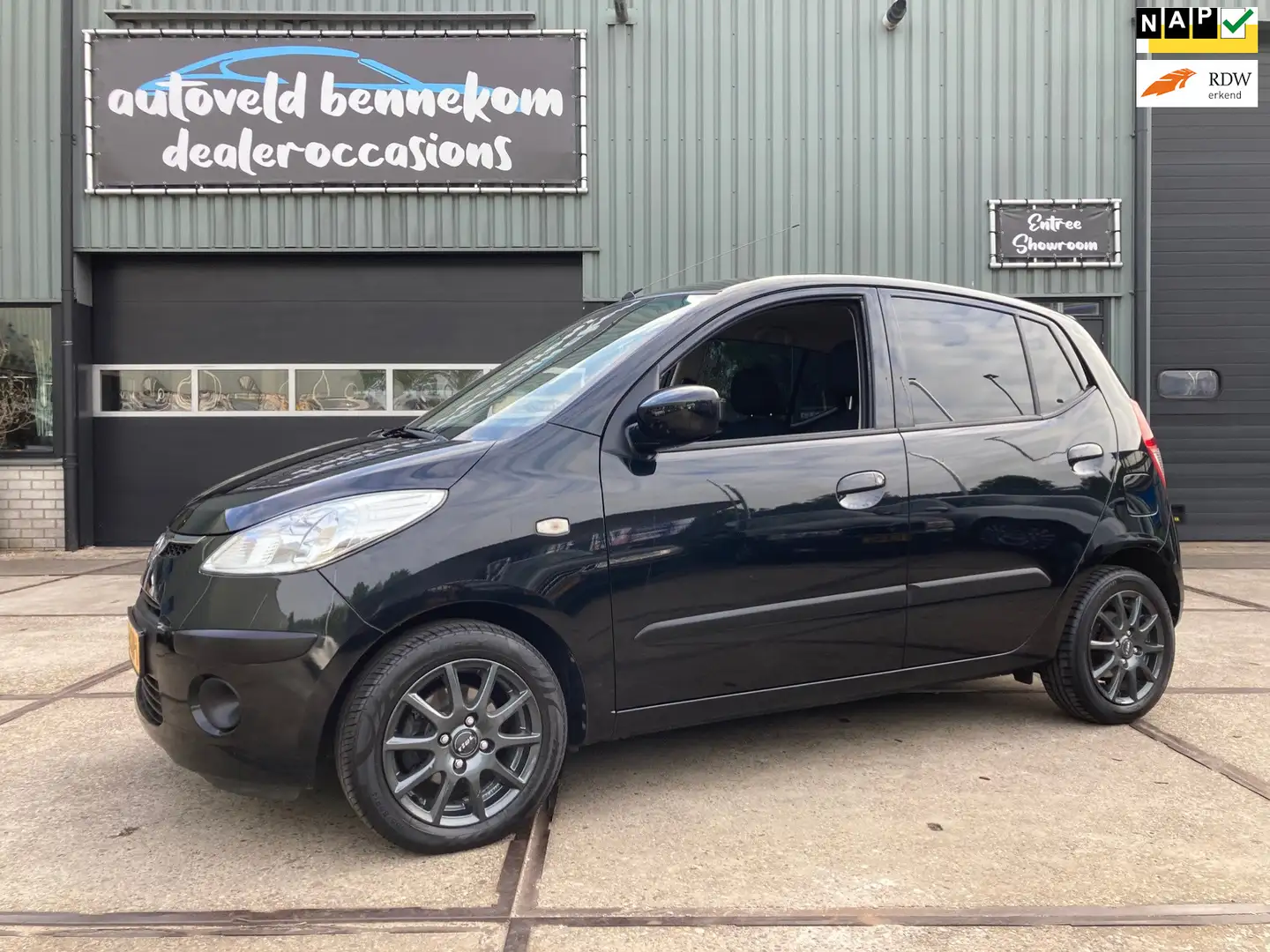 Hyundai i10 1.1 BLACK EDITION/AIRCO 119.000 KM Noir - 1