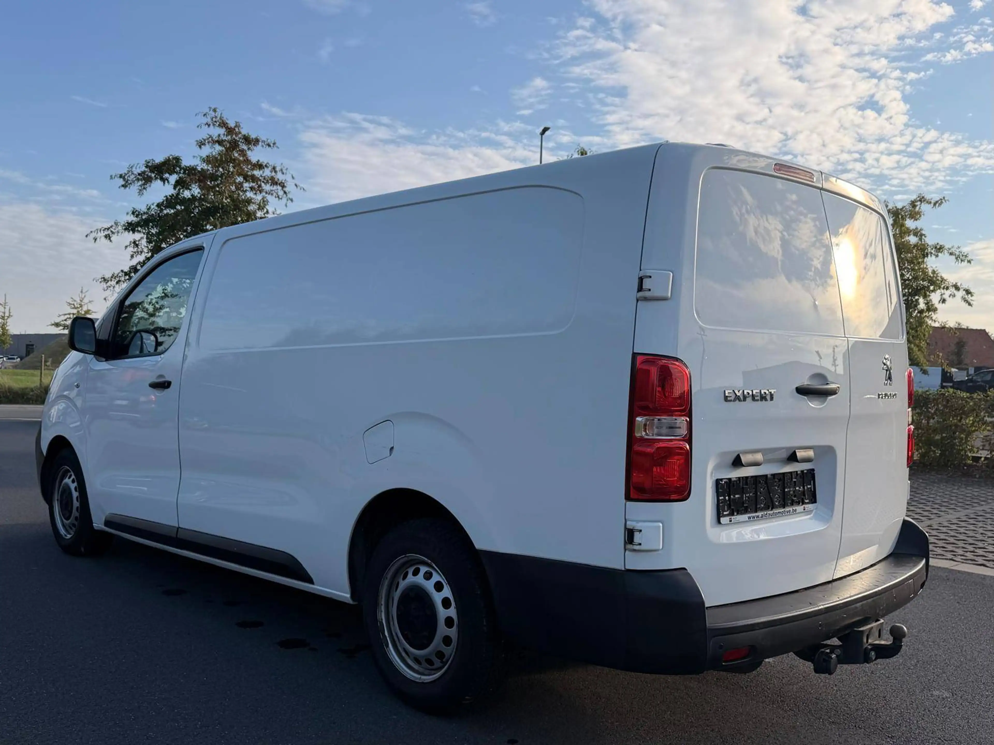 Peugeot Expert 2.0 BlueHDi L2 Standard Pro S — photo 3