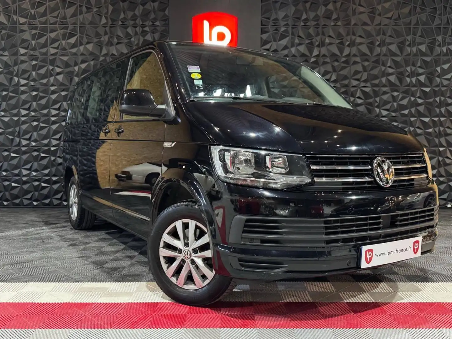 Volkswagen VI (T6) 2.0 TDI 150ch BlueMotion Technology Confortline 4Motion DSG7 Court Noir - 1
