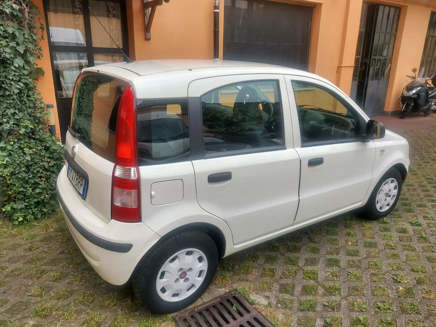 Fiat Panda 1.2 Euro5 Blanc - 2