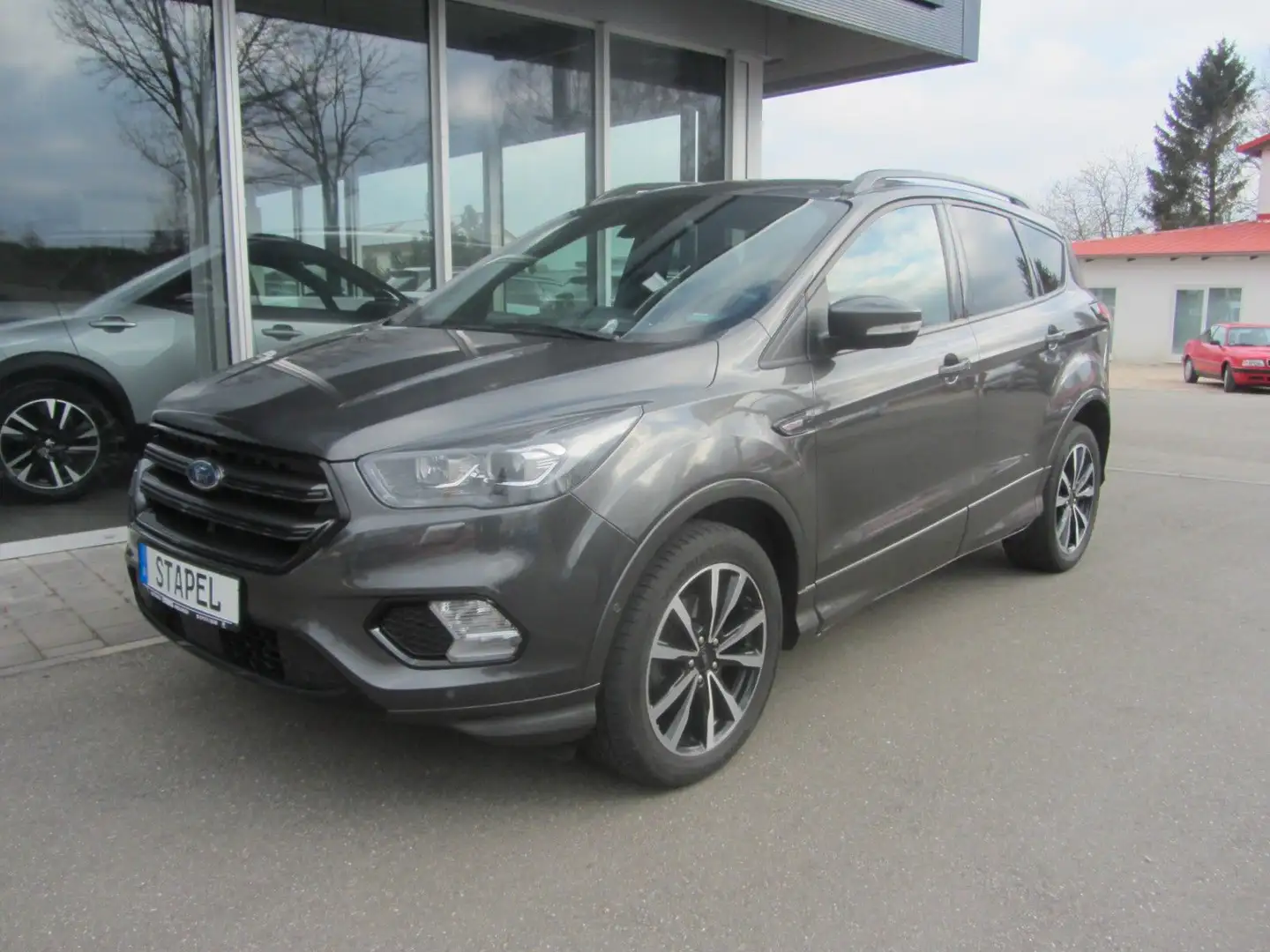Ford Kuga ST-Line Grigio - 1