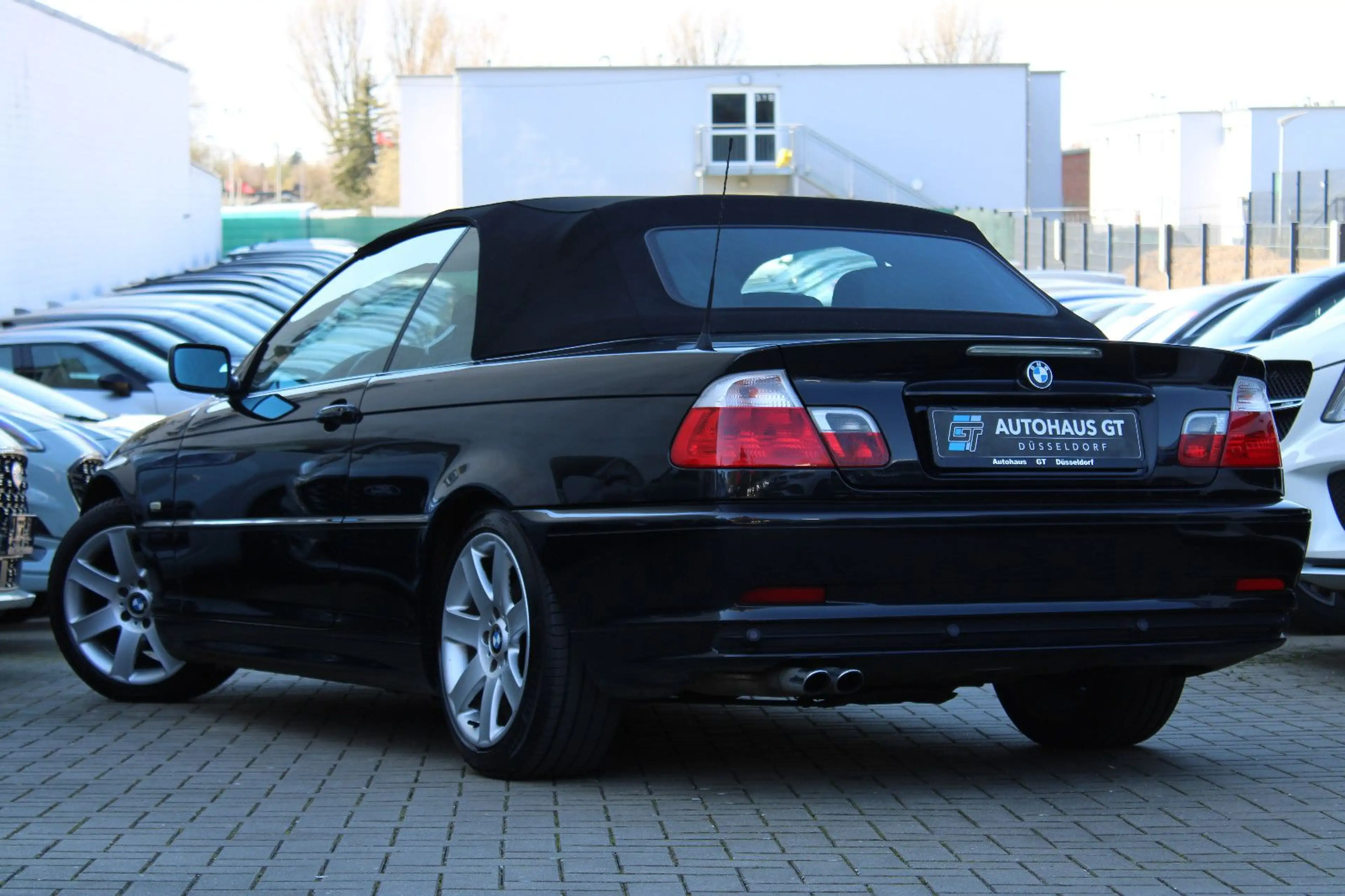 BMW 325 Ci Cabrio/Leder/1.Hand/Klima/Sitzhzg/PDC — photo 6