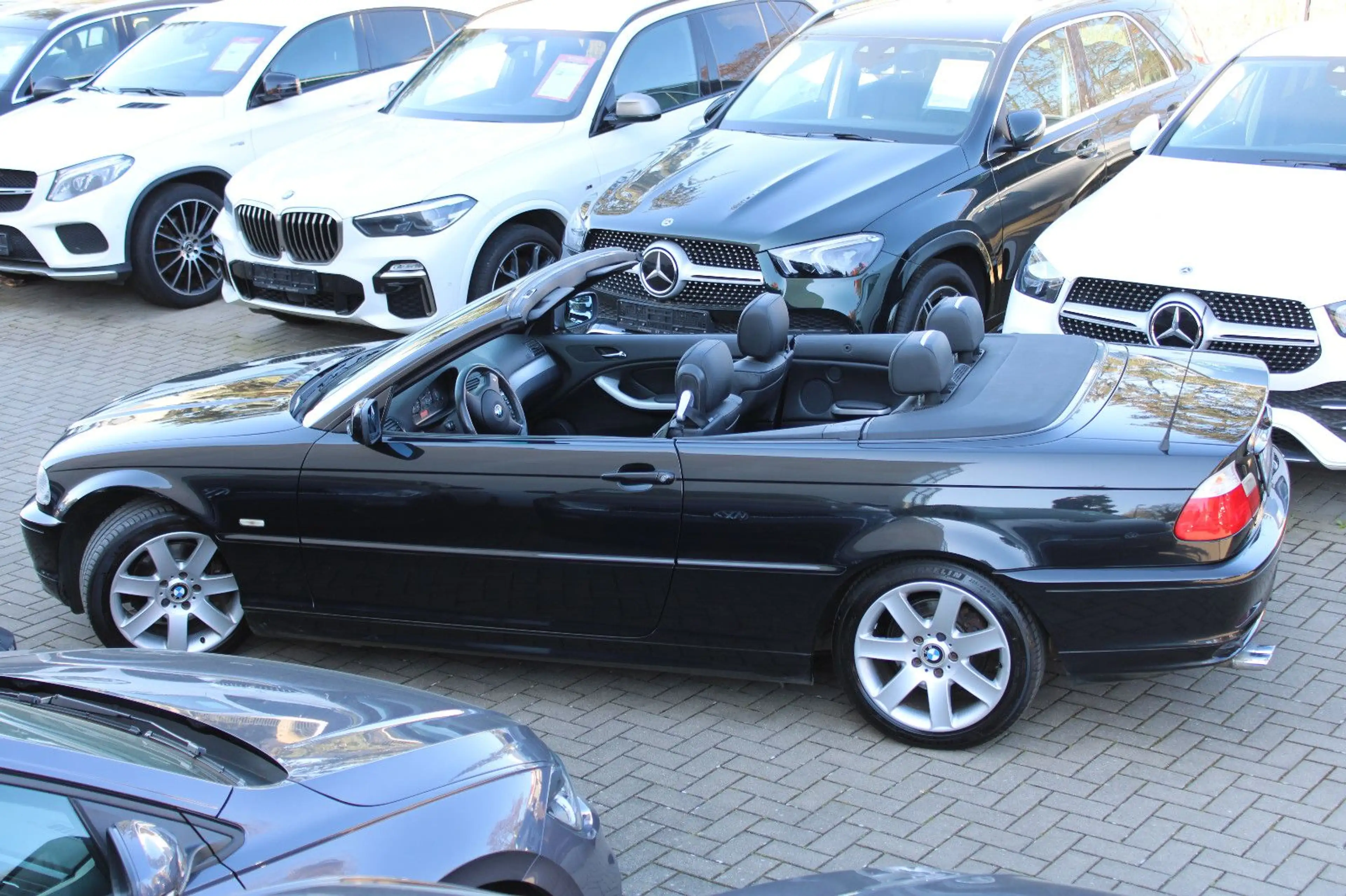BMW 325 Ci Cabrio/Leder/1.Hand/Klima/Sitzhzg/PDC — photo 14