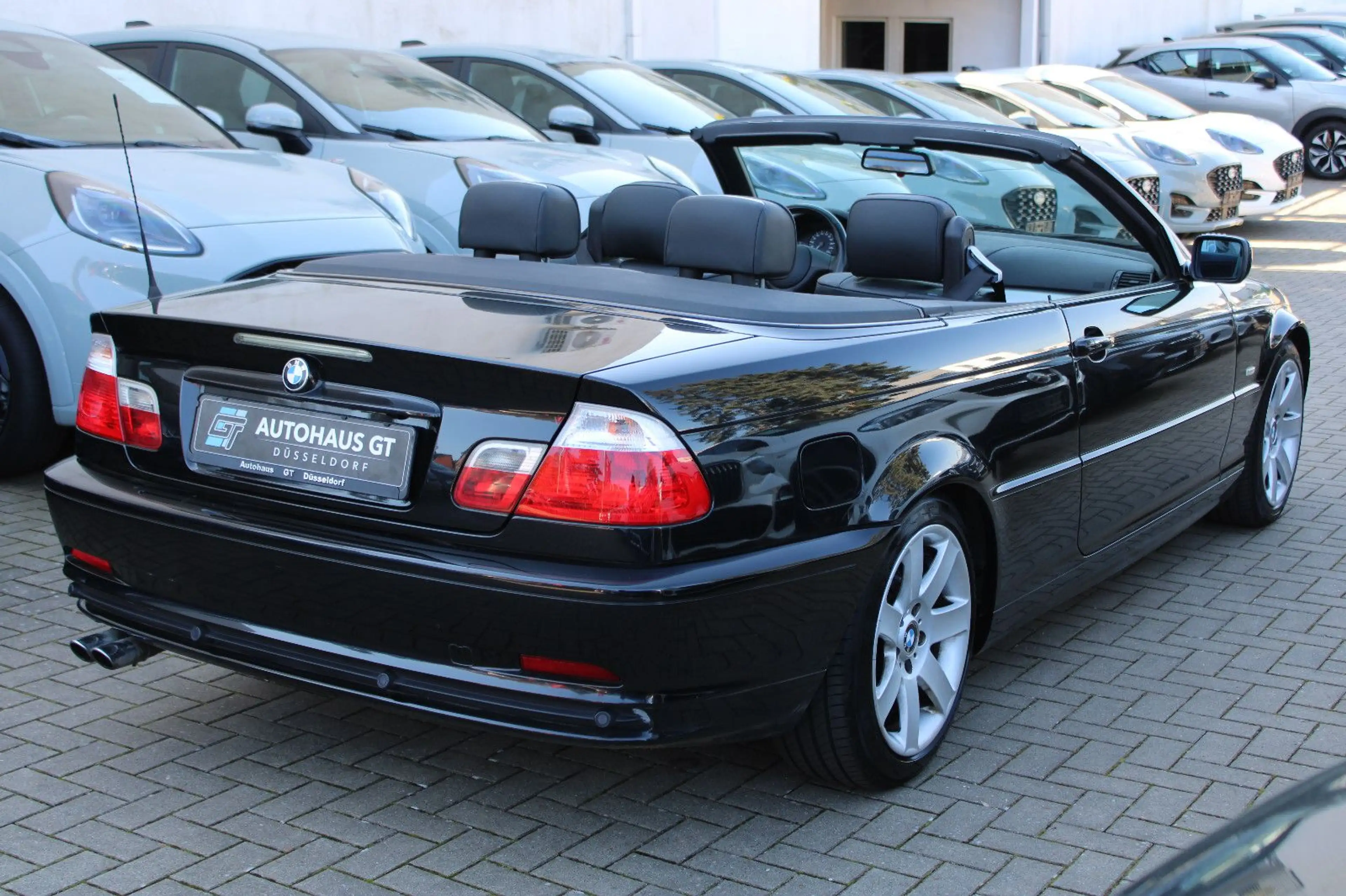 BMW 325 Ci Cabrio/Leder/1.Hand/Klima/Sitzhzg/PDC — photo 11