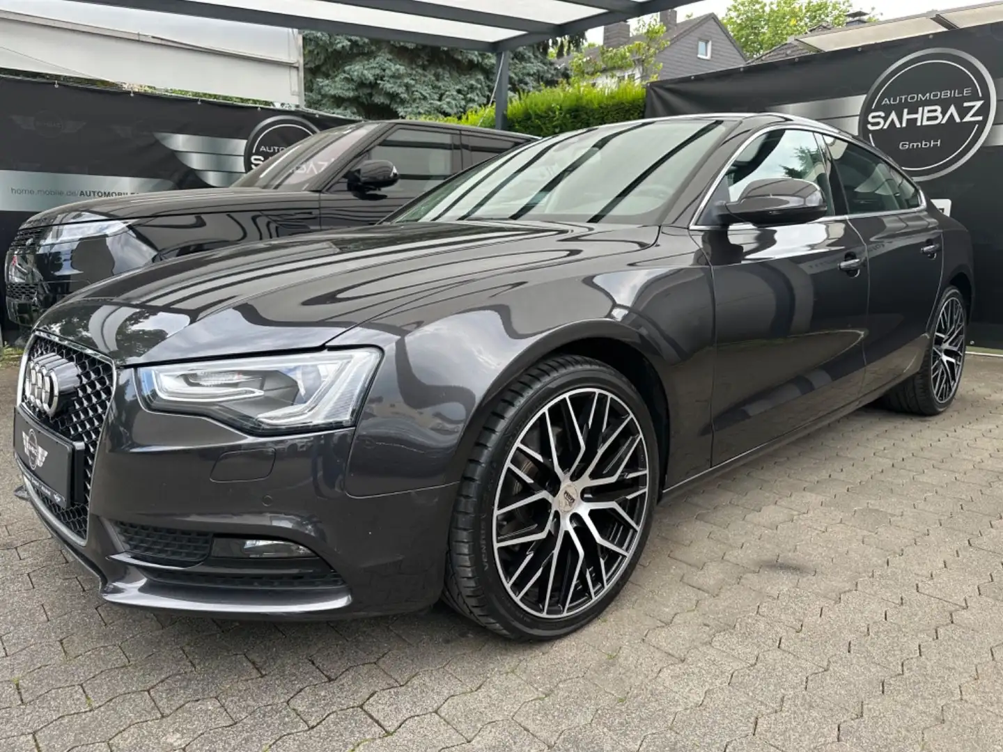 Audi A5 Sportback 2.0 TDI*NAVI*XENON*SHZ*2.HAND Grau - 1