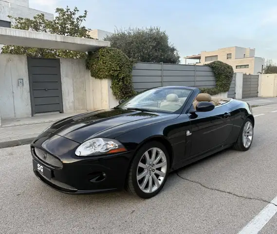 Jaguar XK Descapotable Automático de 2 Puertas