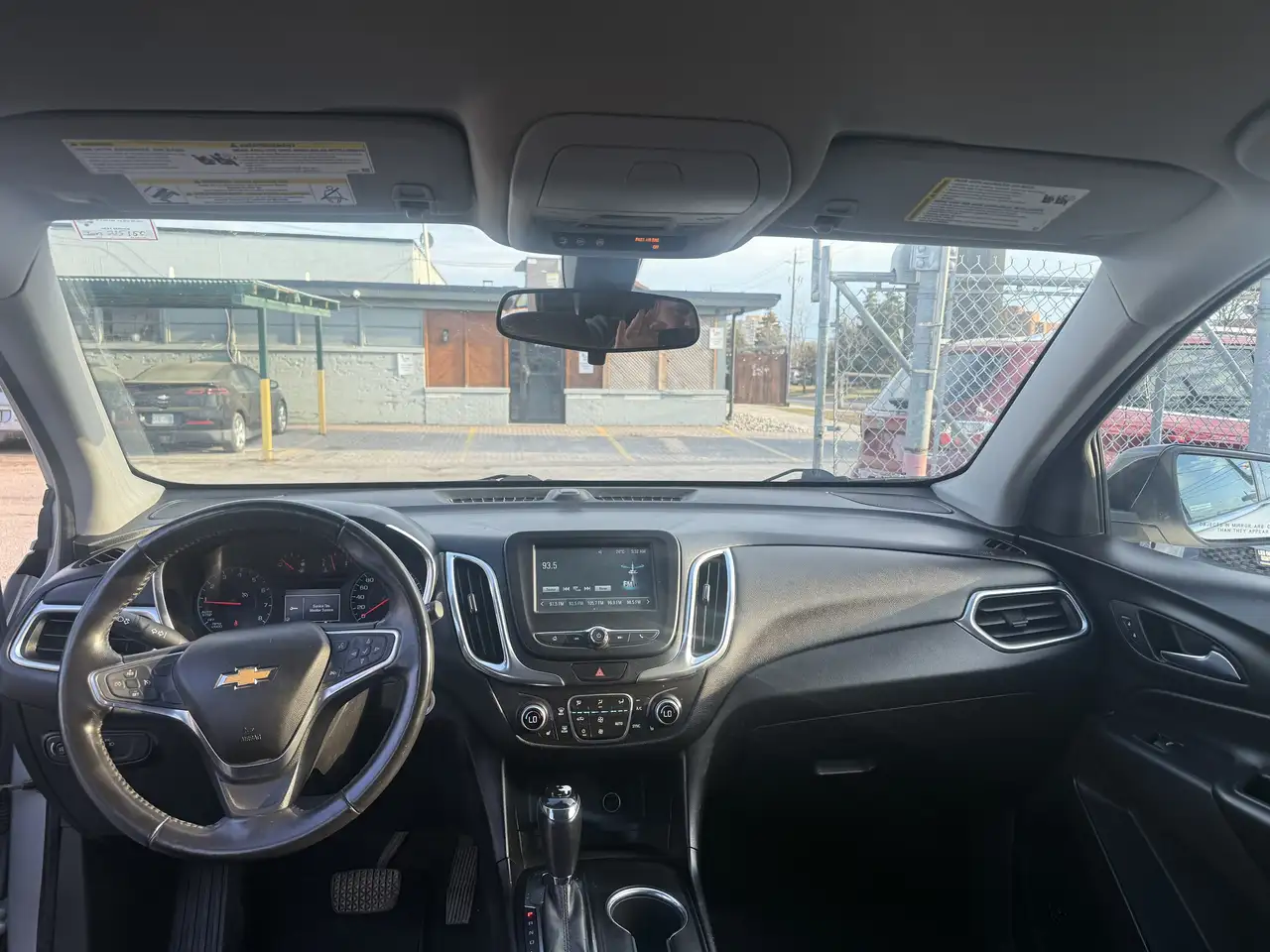 Chevrolet Equinox снимка Chevrolet Equinox