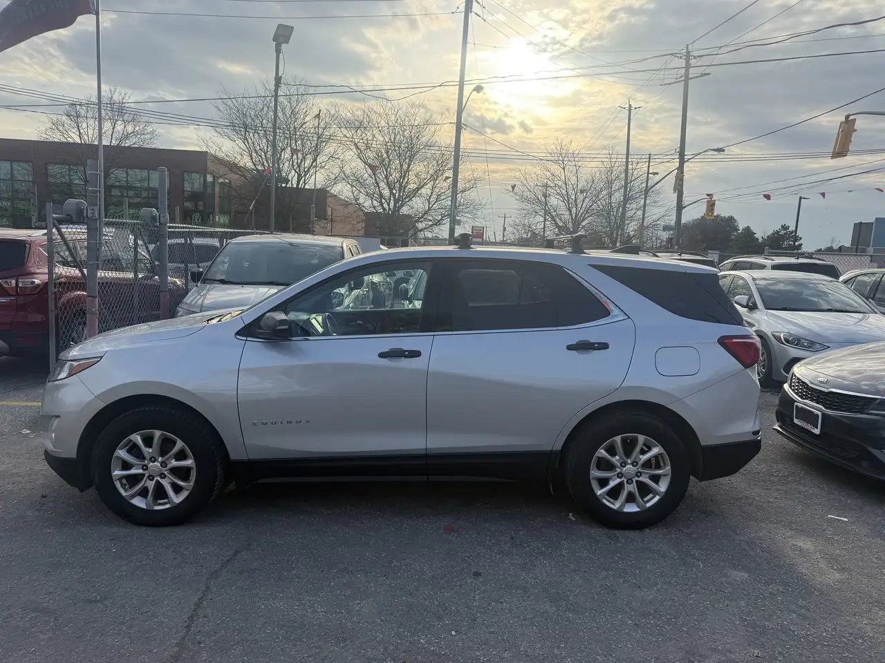 Chevrolet Equinox снимка Chevrolet Equinox