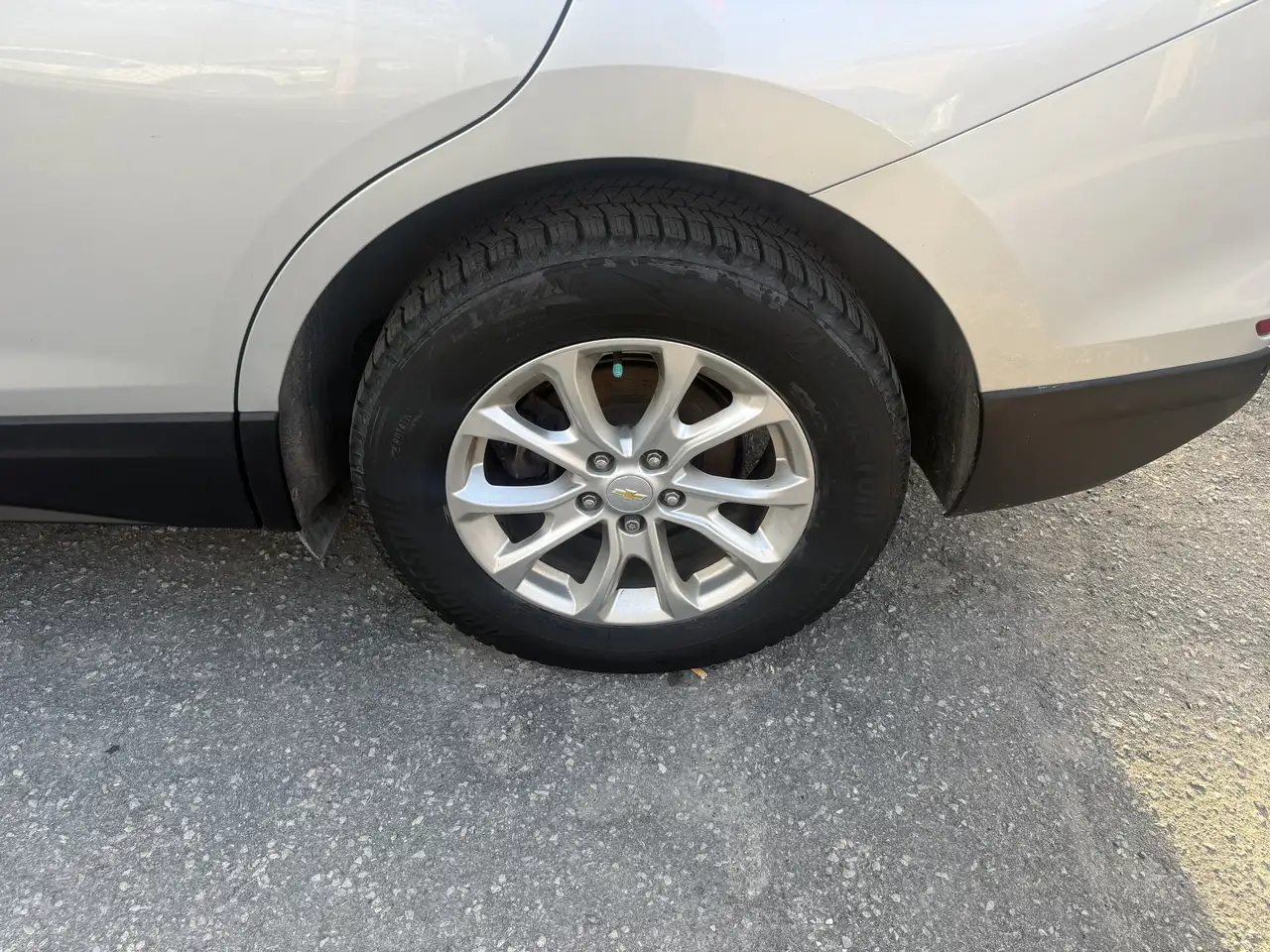 Chevrolet Equinox снимка Chevrolet Equinox
