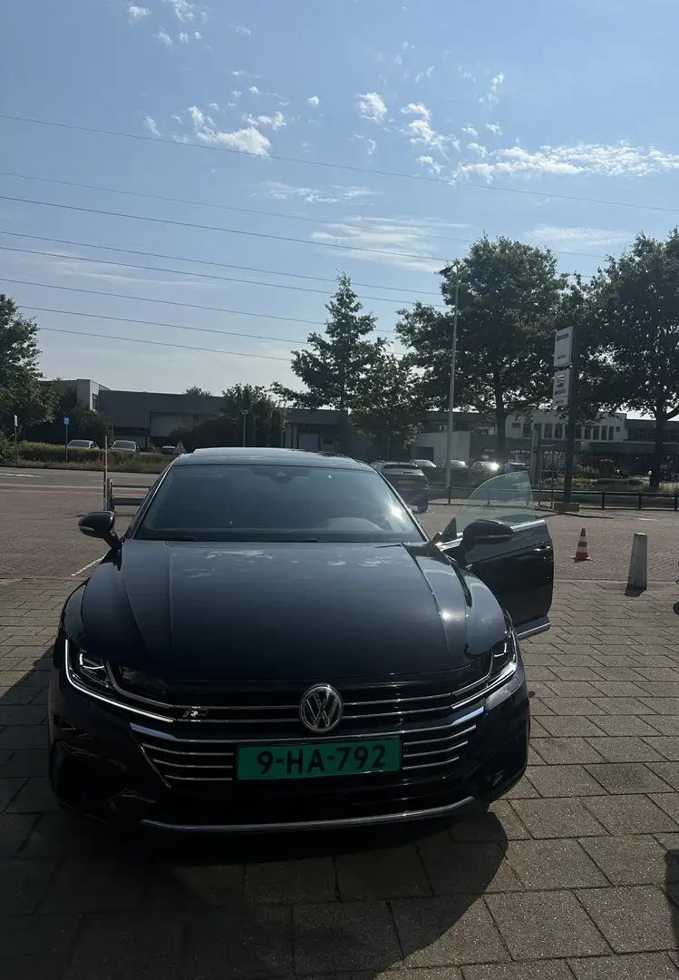 Volkswagen Arteon 2.0 TSI R-Line vol optie Zwart - 1