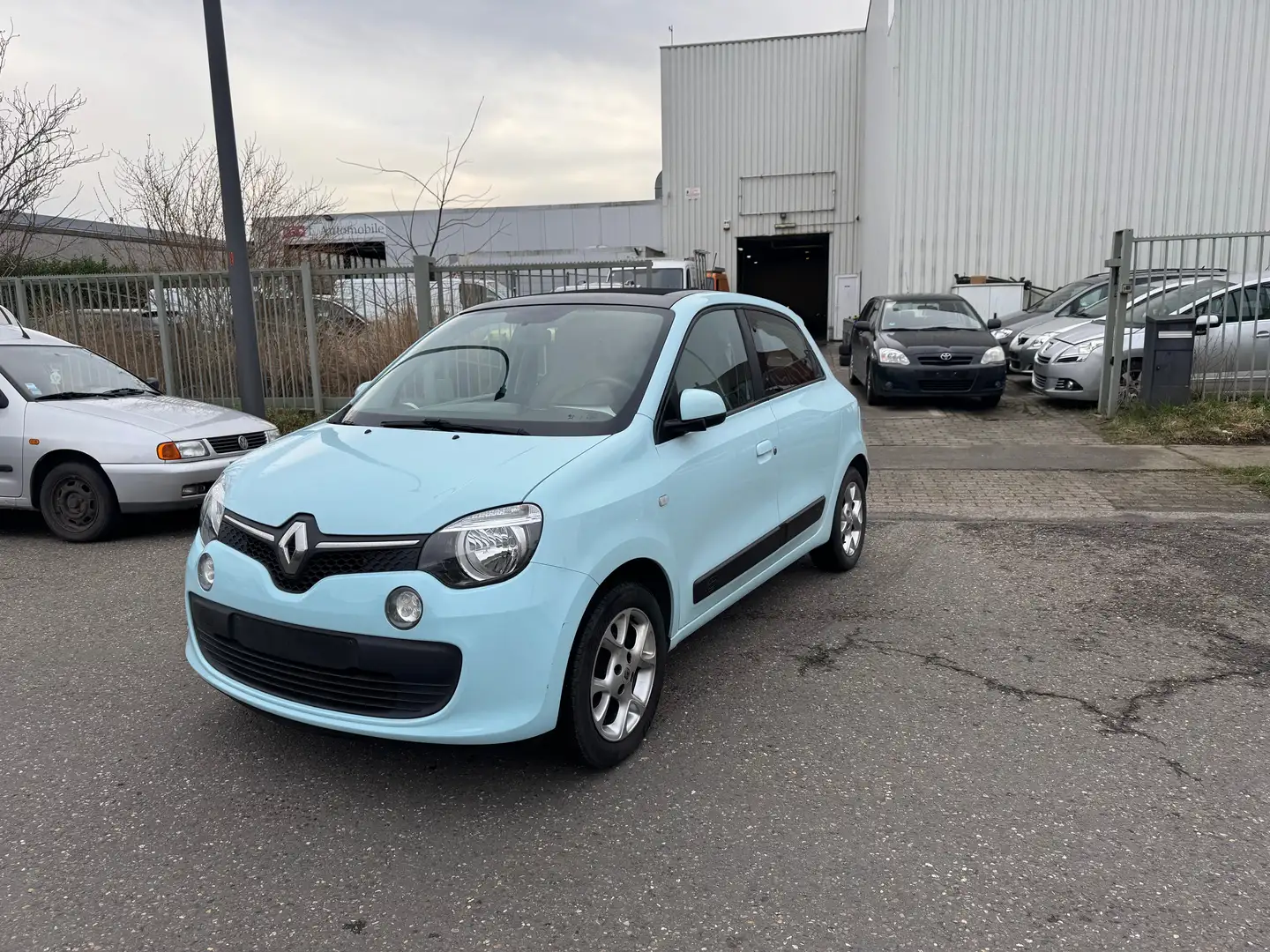 Renault Twingo 1.0 euro 6b Blauw - 1