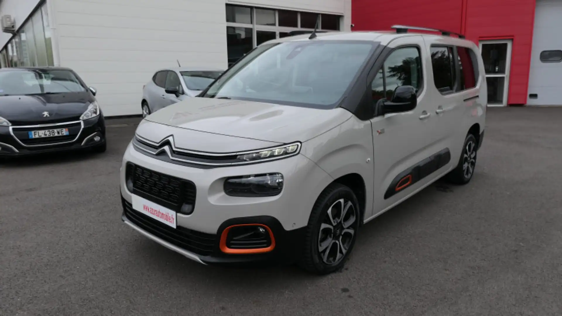 Citroen Berlingo XL BLUEHDI 100 S\u0026S XTR 7 PLACES - 2
