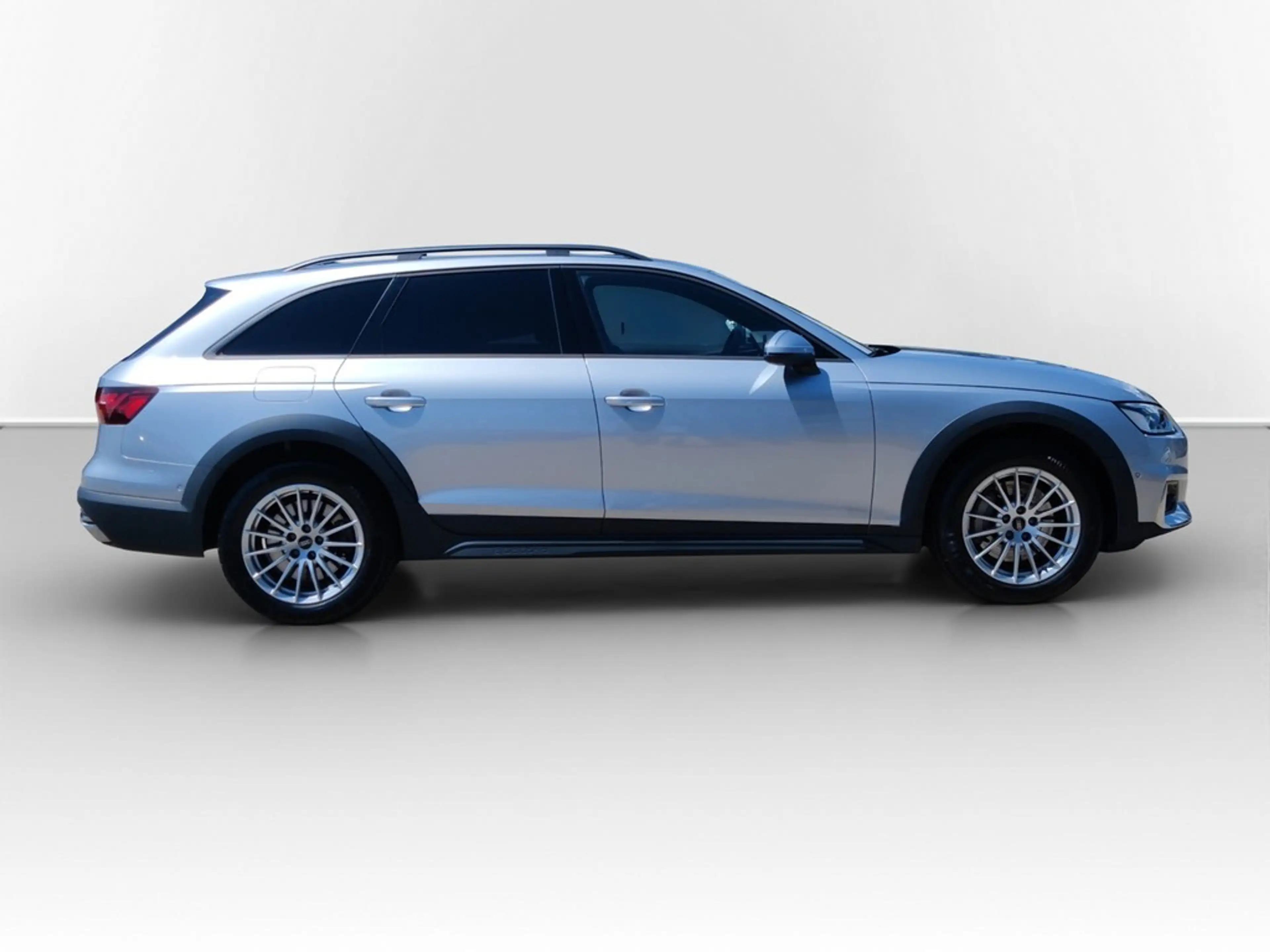 Audi A4 allroad 45 TFSI quattro S tronic MATRIX*PANO*VIRTUAL*NA... — photo 5