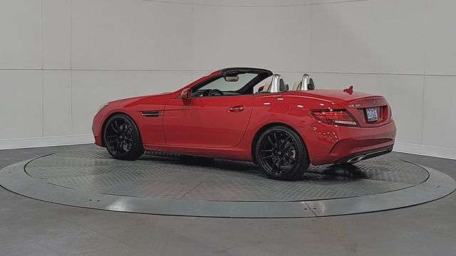 2019 Mercedes-Benz SLC