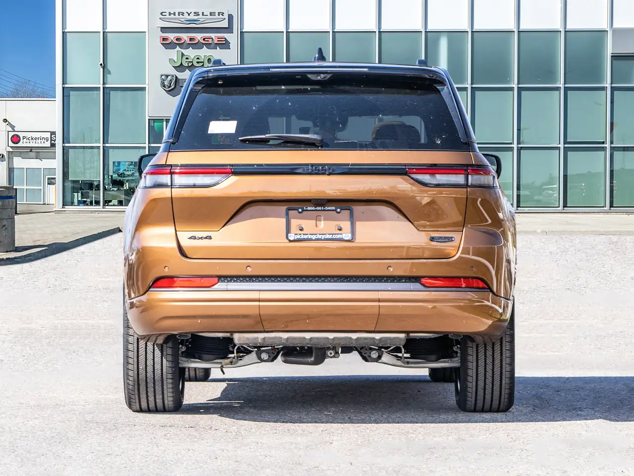 Jeep Grand Cherokee снимка Jeep Grand Cherokee