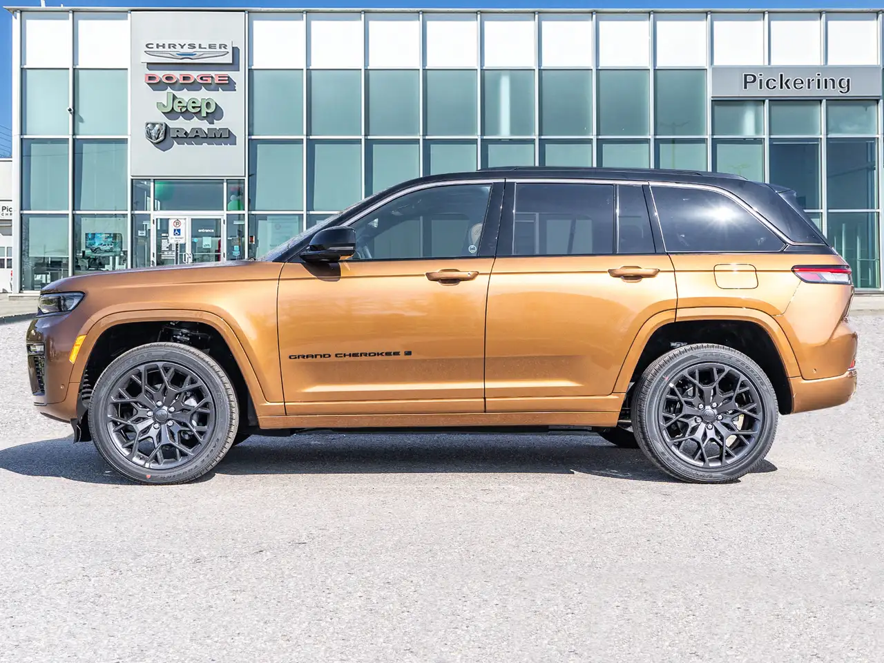 Jeep Grand Cherokee снимка Jeep Grand Cherokee